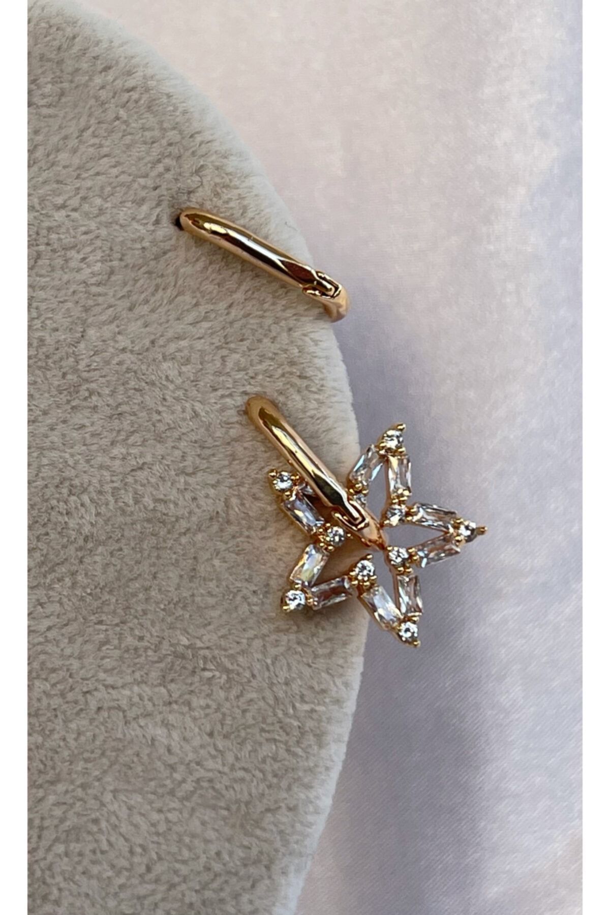 SAJA JEWELRY Zirkon Taşlı Yıldız Küpe