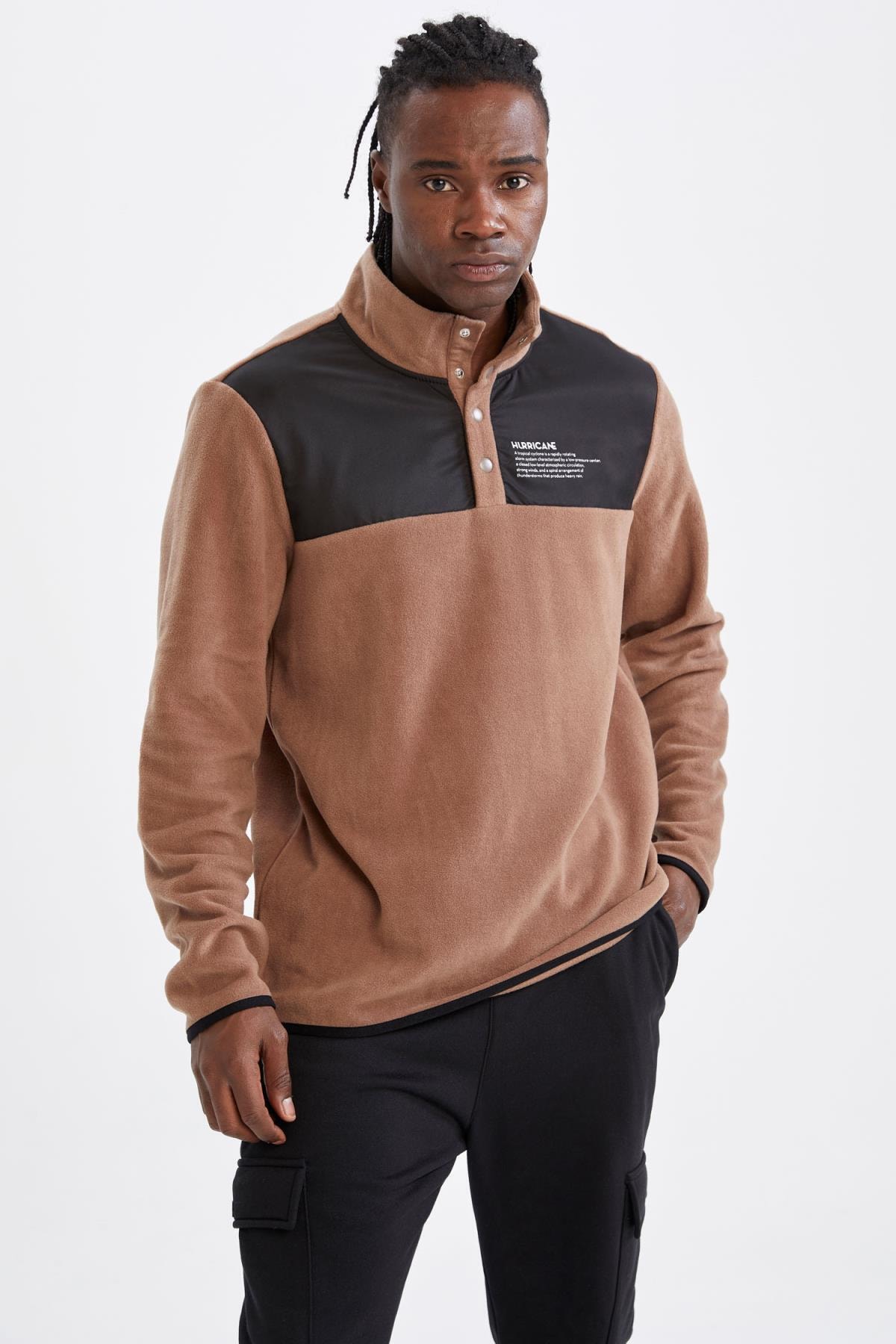 DeFacto Fit Standart Fit Çıtçıtlı Dik Yaka Isı Yalıtımlı Warmtech Içi Yumuşak Tüylü Sweatshirt
