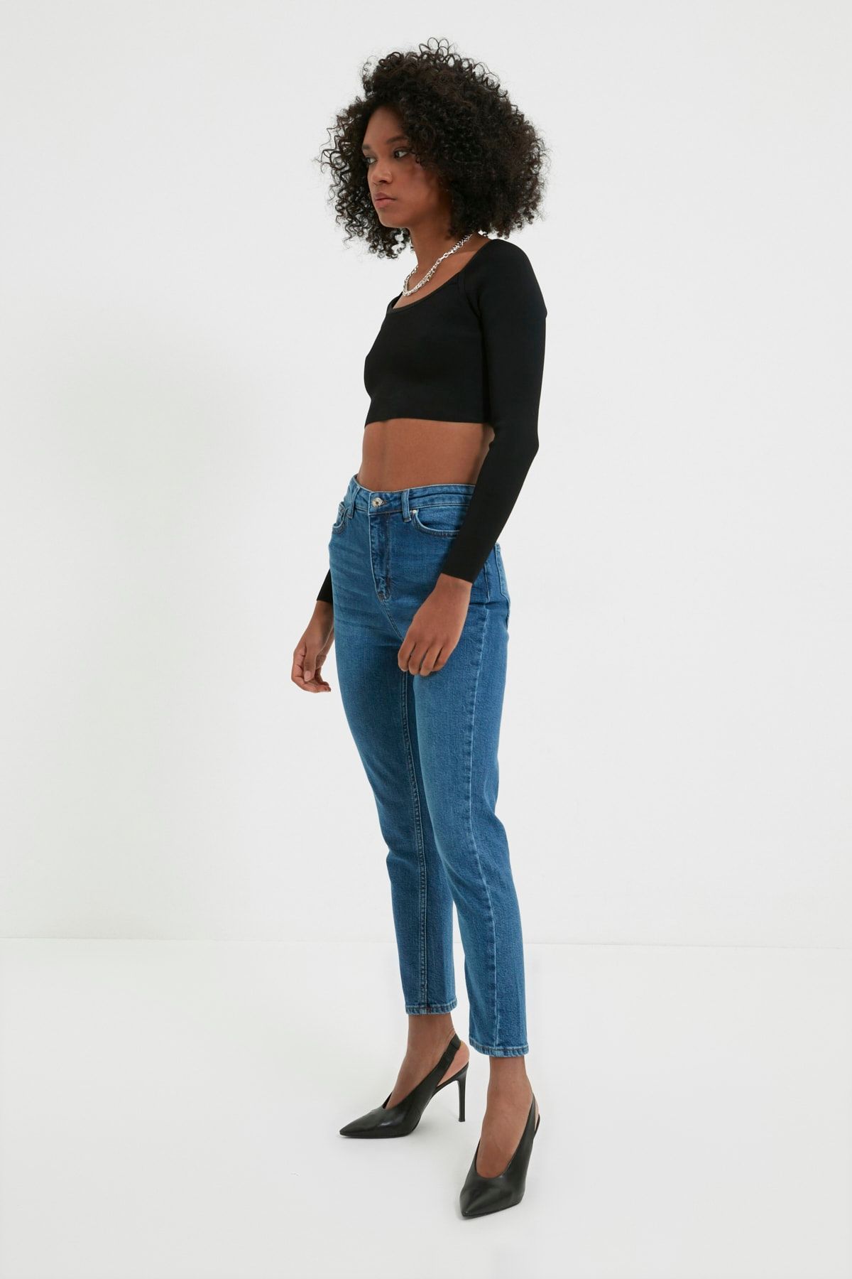 TRENDYOLMİLLA Mavi Yüksek Bel Slim Fit Jeans TWOAW22JE1453