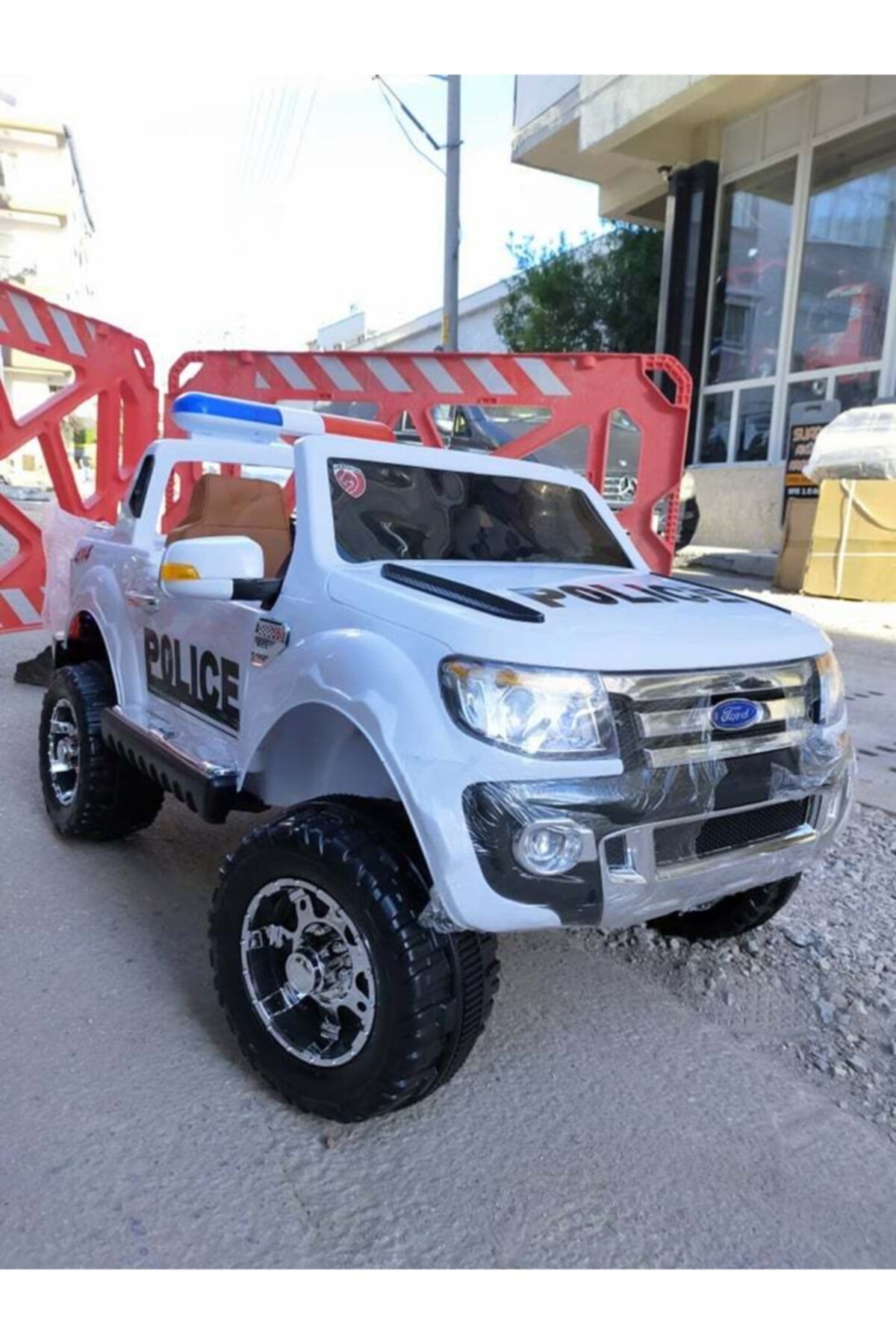 SUATESÇOCUKOTOGALERİSİ Yeni Nesil Jeep 12 Volt 4 Teker 4 Motor