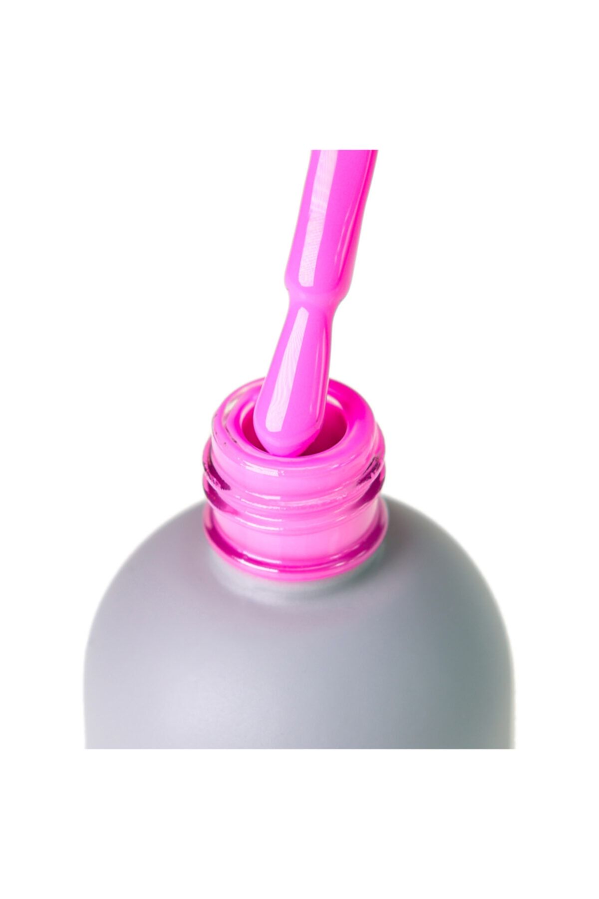 MOMO professional Kalıcı Oje K044 Canlı Pembe, 4ml