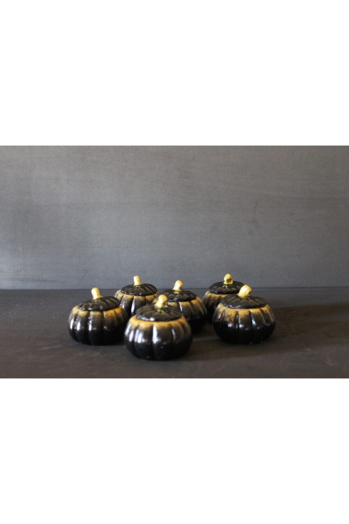 İSİS HOBİ TASARIM AKSESUARLARI Black  Gold Kapaklı Mini Bal Kabağı Lokumluk Drajelik 6 Adet