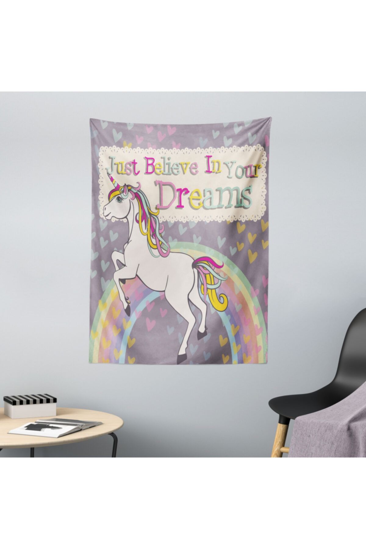 Rengirenk Yazılı Mikrofiber Duvar Halısı Masal Temalı Unicorn