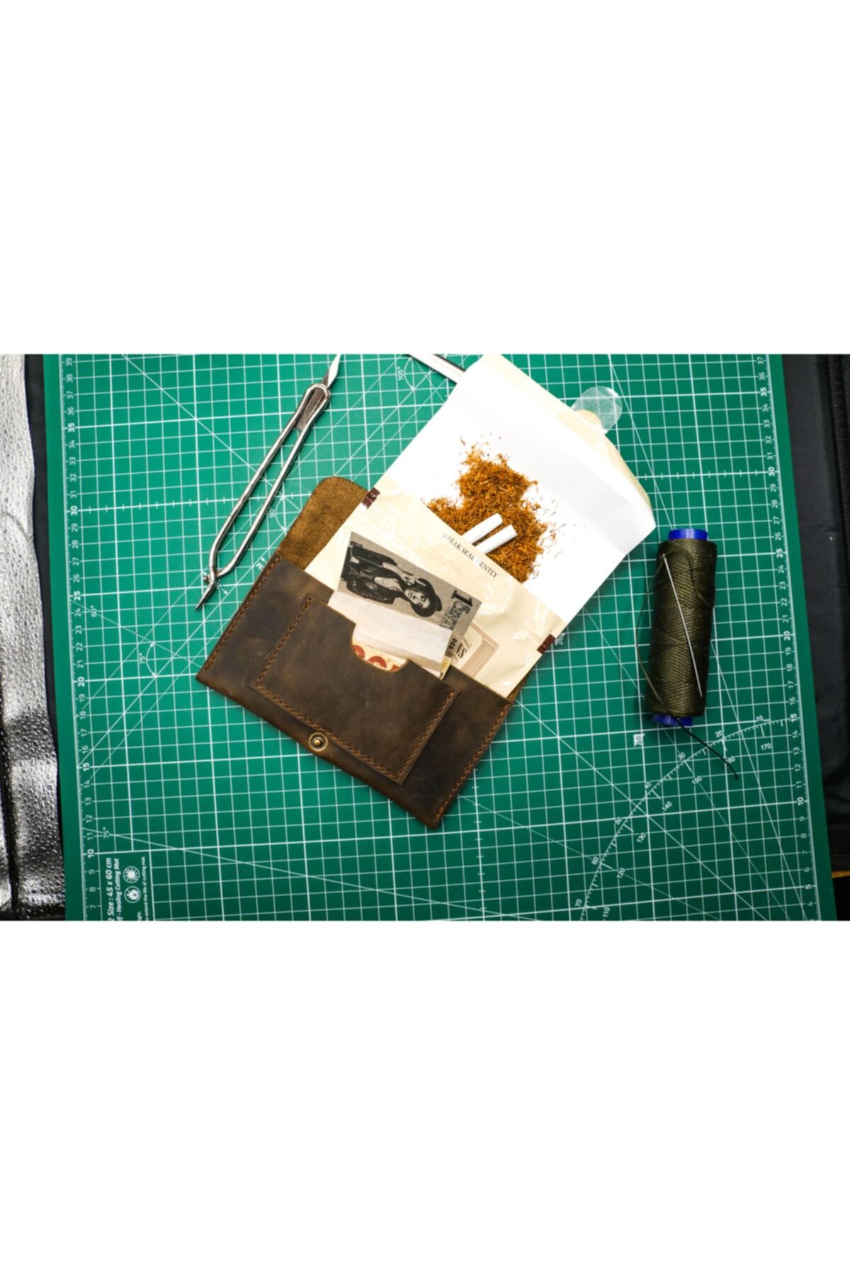 lowlandcrafted Deri Tütün Kesesi