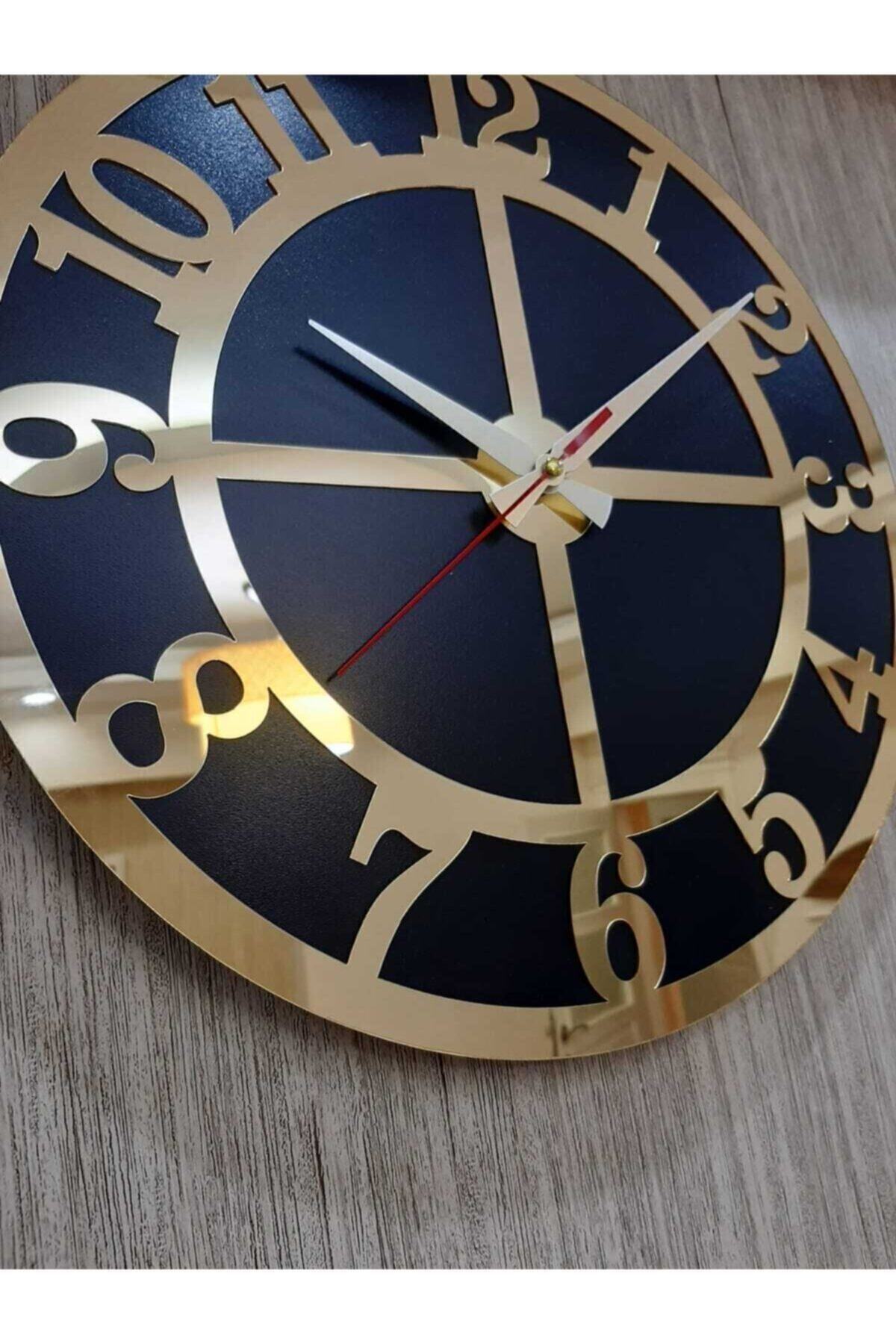 Tuba Decor Dekoratif Duvar Saati Siyah Zemin Üzeri Altın Sarısı Rakamlı Aynalı Pleksi 40x40 Cm