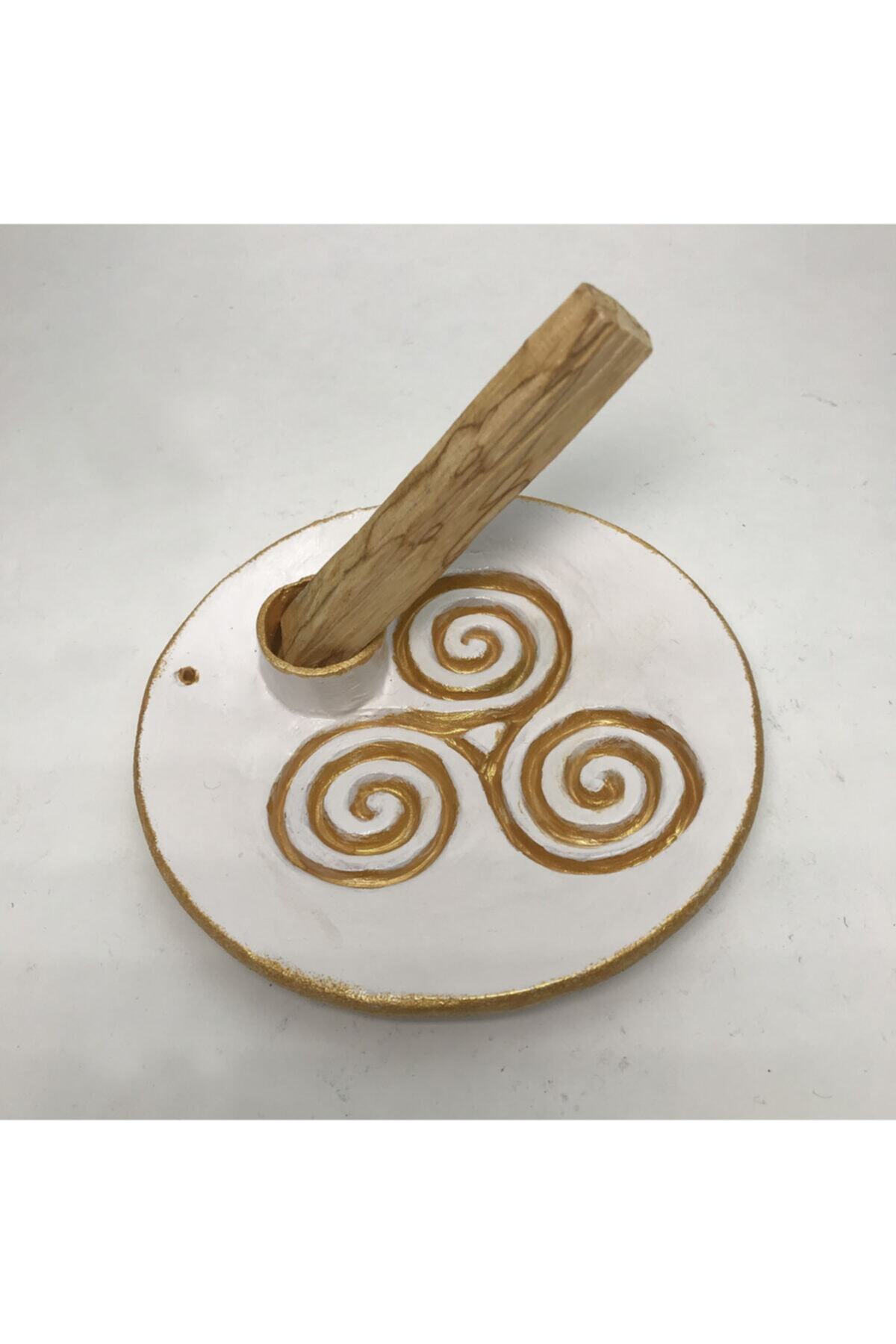 vivus in Vivusin El Yapımı Üçlü Sarmal Seramik Palo Santo Tütsülük Beyaz Hediyelik Kutusunda