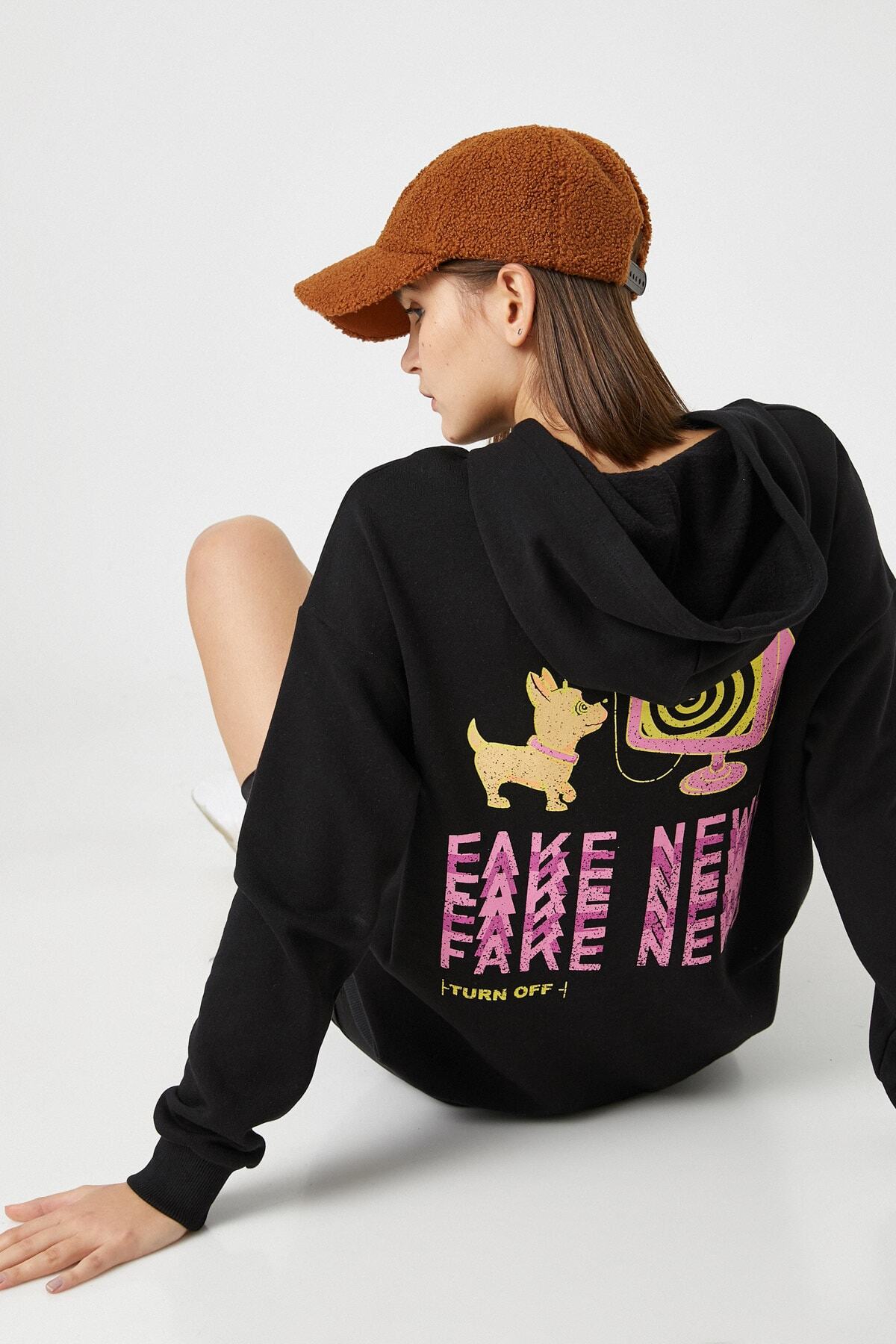 Koton Kadın Siyah Sweatshirt 1KAL68391IK