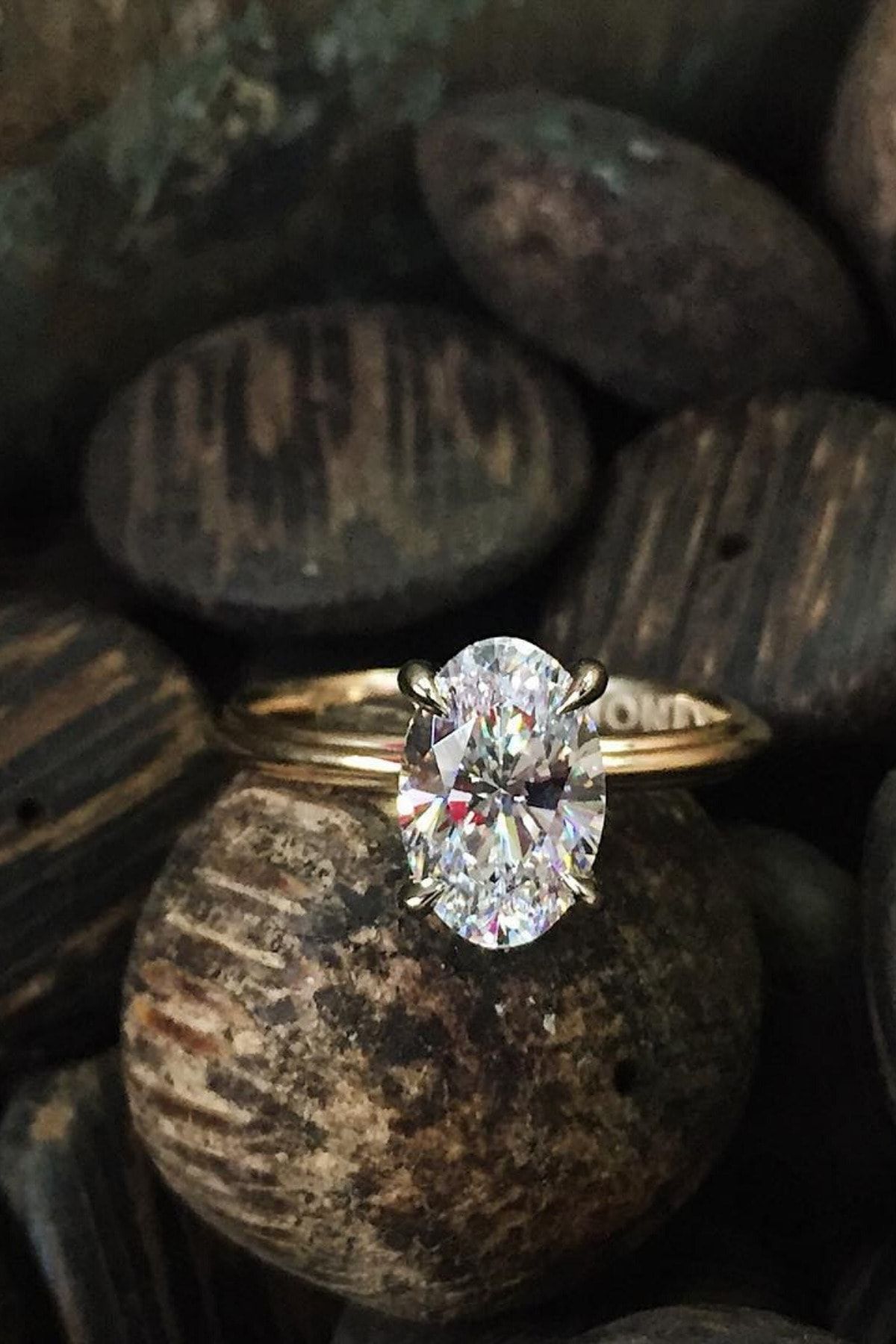 Crystal Diamond Zirconia Laboratuvar Pırlantası 3.5 Carat Oval Tektaş Yüzük