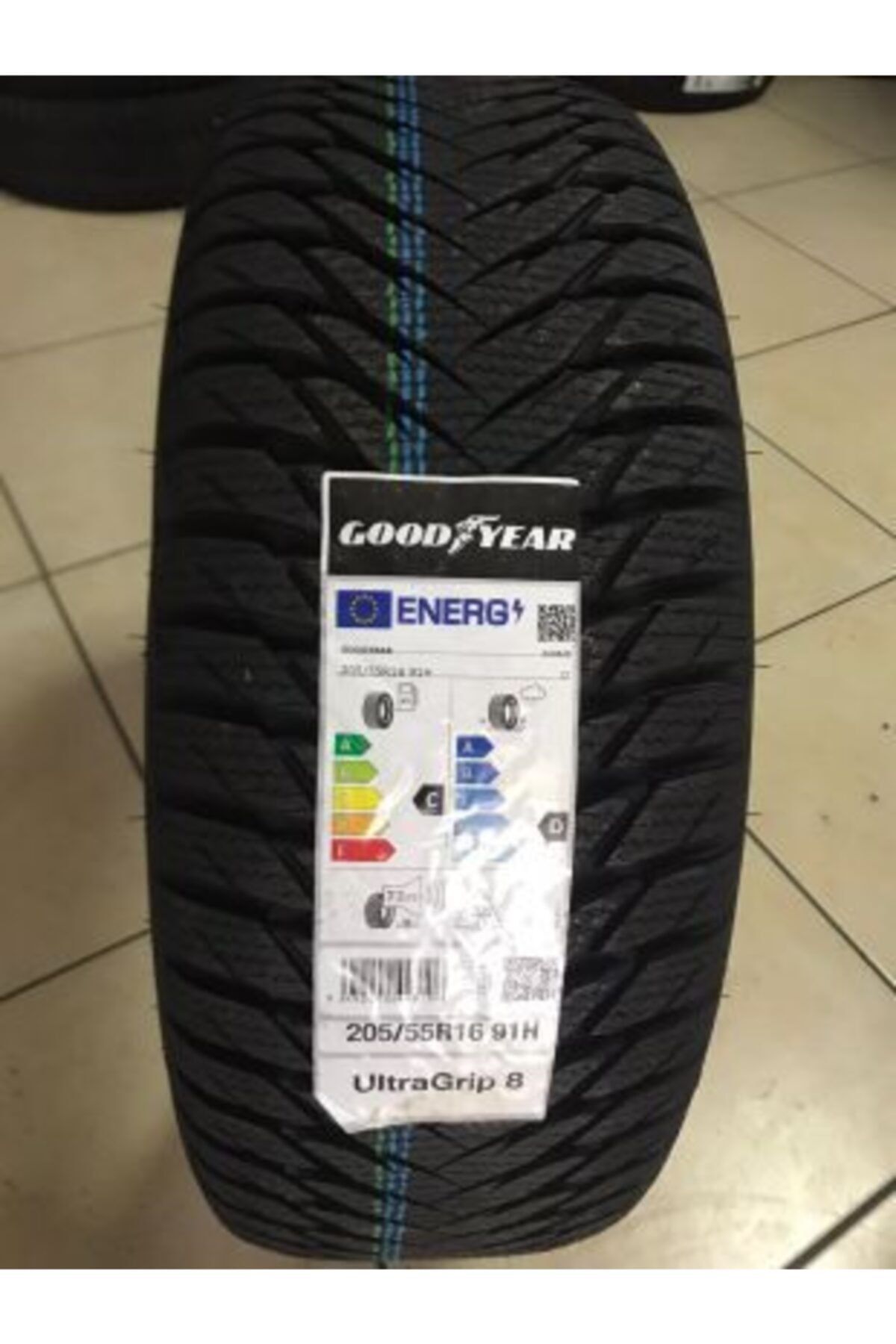 Goodyear 205/55r16 Lastik