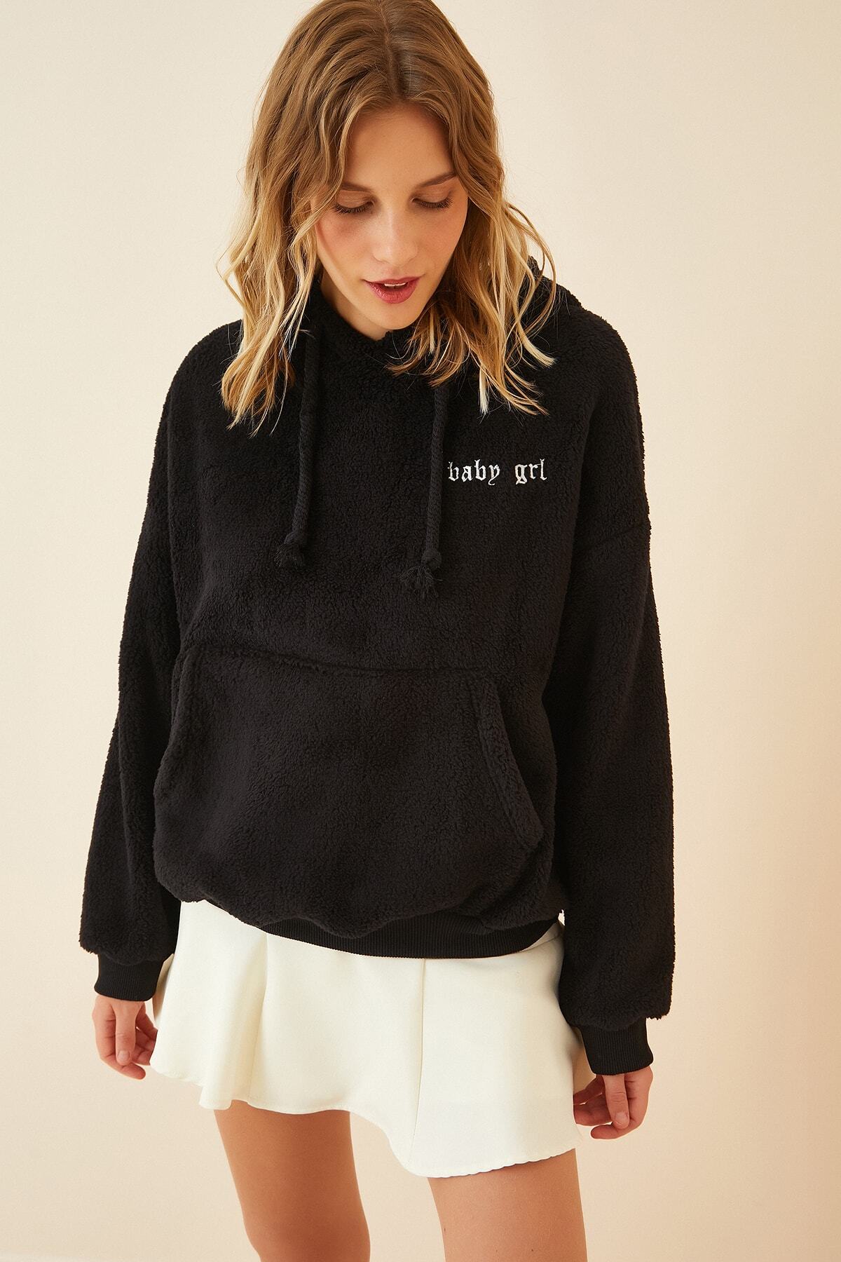 Happiness İst. Kadın Siyah Nakışlı Kapüşonlu Polar Sweatshirt HF00306