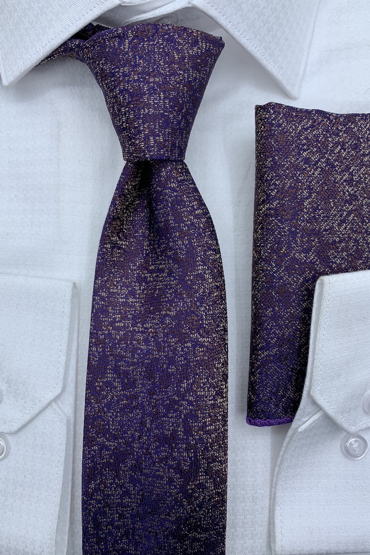 Quesste Accessory Mürdüm Bej Desenli Kravat Mendil Kutulu Set