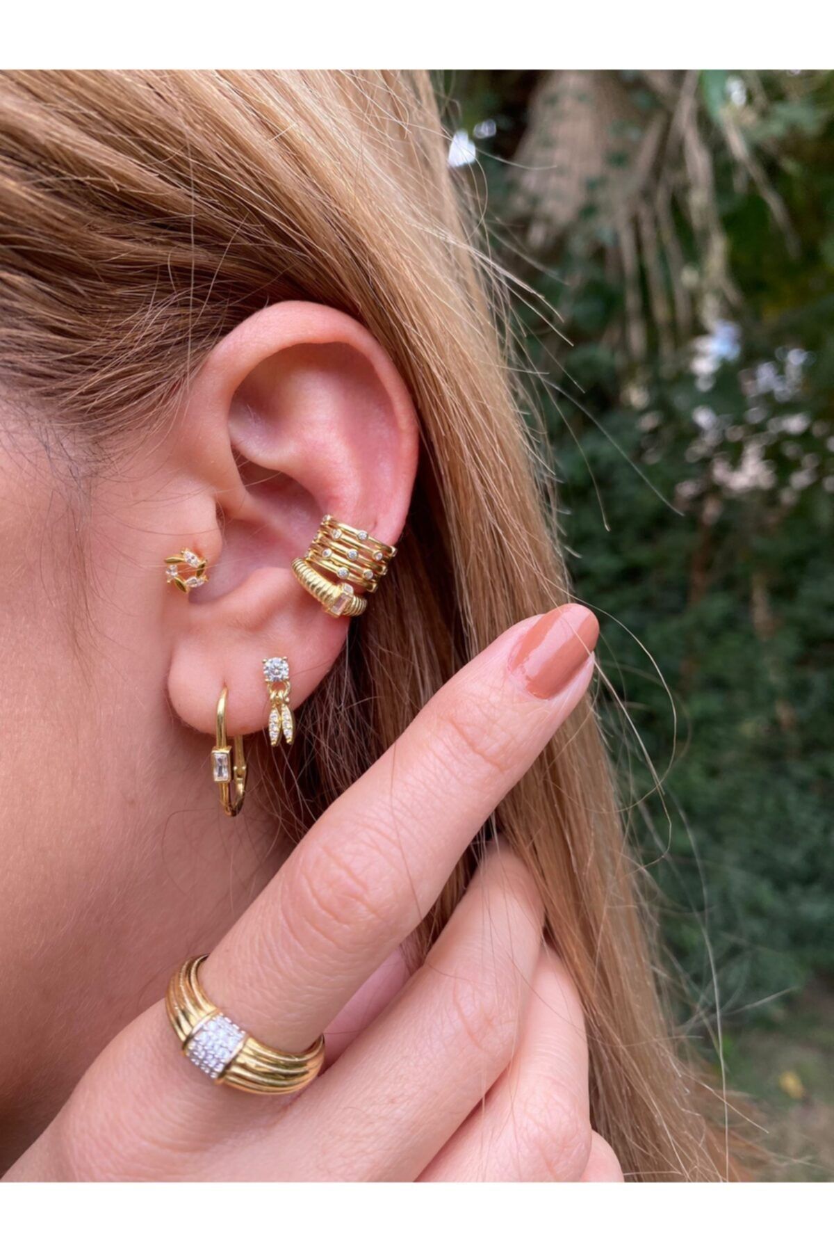 by dys jewelry 925 Ayar Yuvarlak Gold Damla Tragus-pıercıng