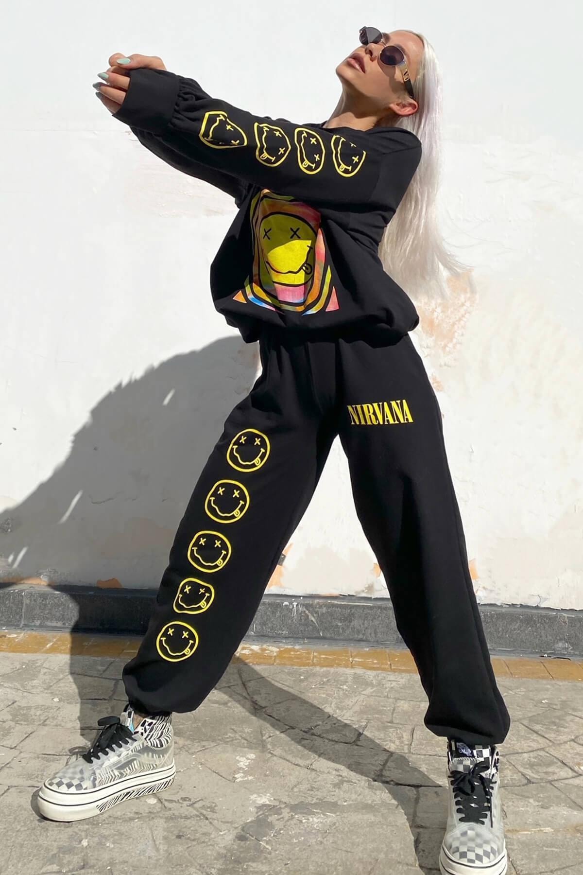 SwistLuxury Siyah Oversize Yüksek Bel Nirvana Baskı Kadın Eşofman Takımı