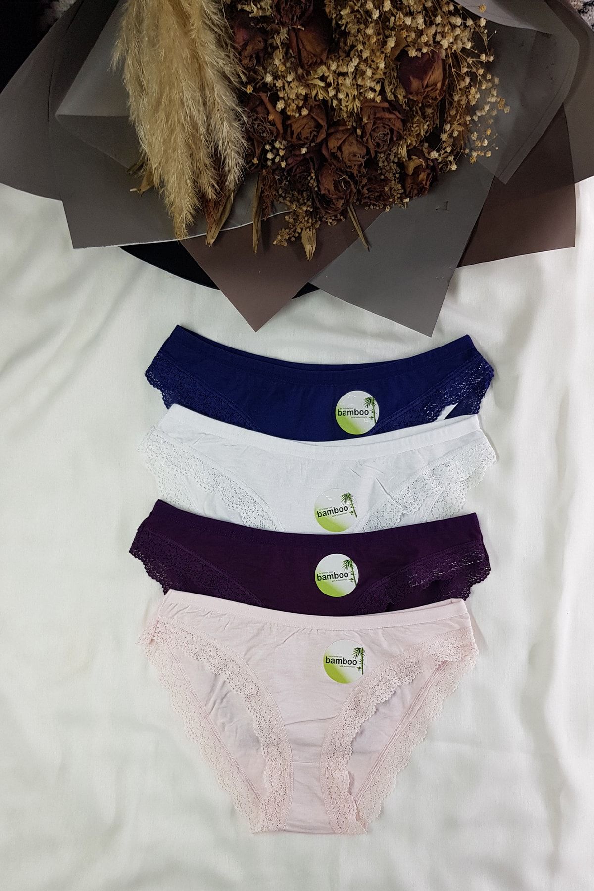 İç Giyim Kadın Bambu Dantelli Slip 4'lü Set