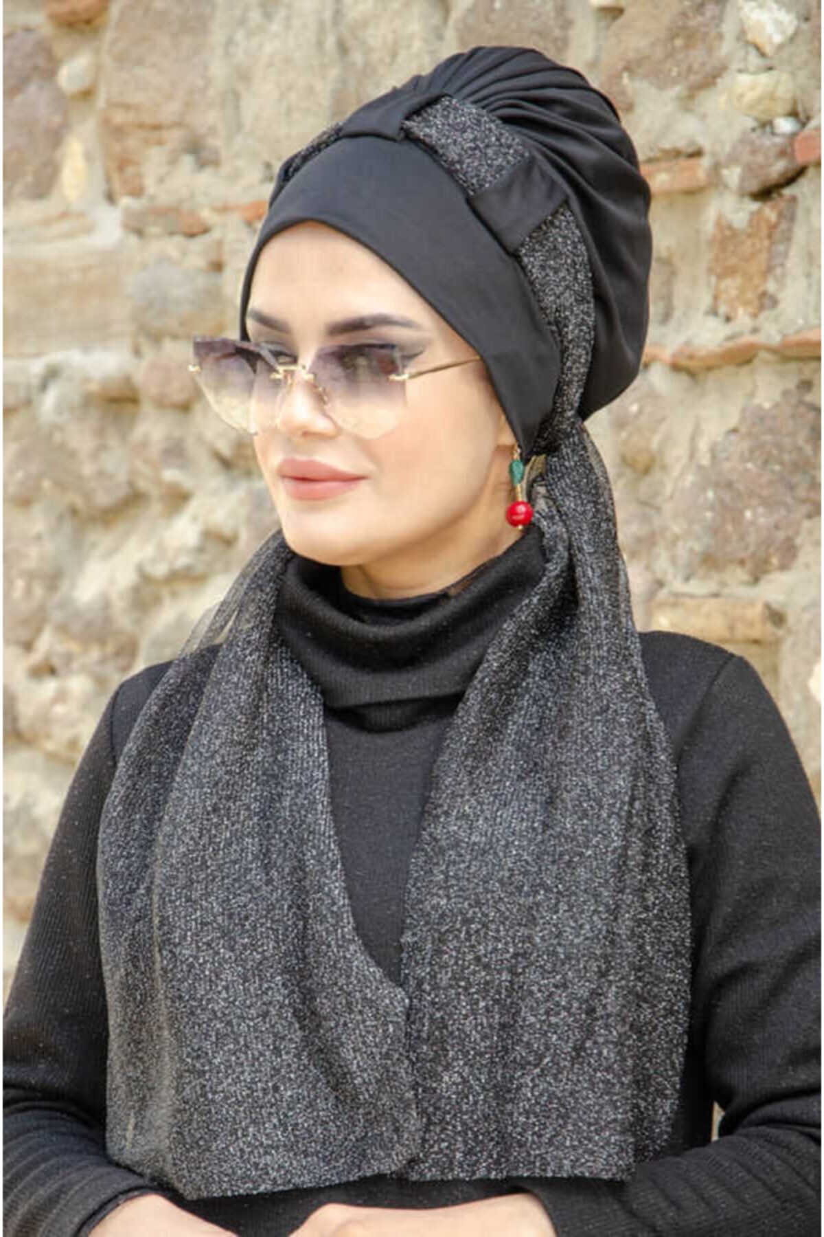 Aişe tesettür Kadın Siyah Işıltılı Fularlı Bone