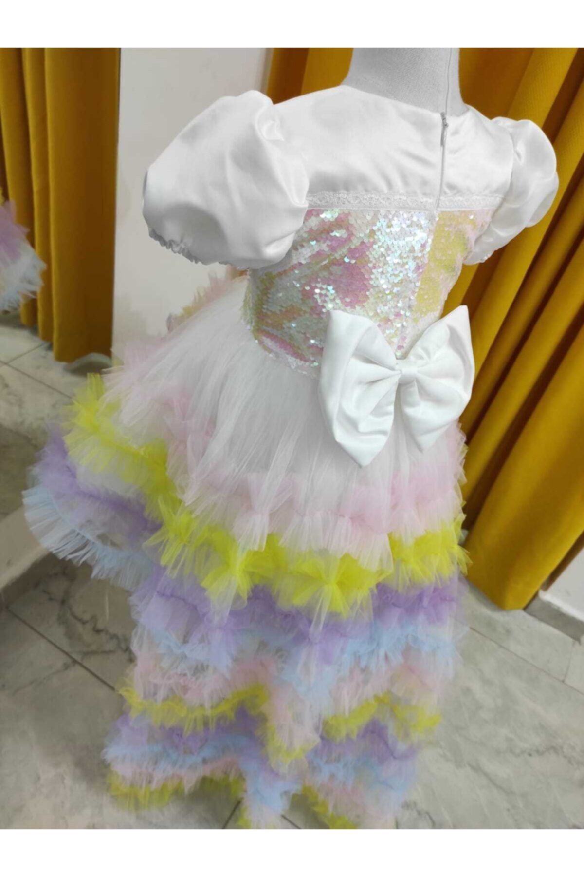 Balon Ev Ünicorn Köstüm Elbise