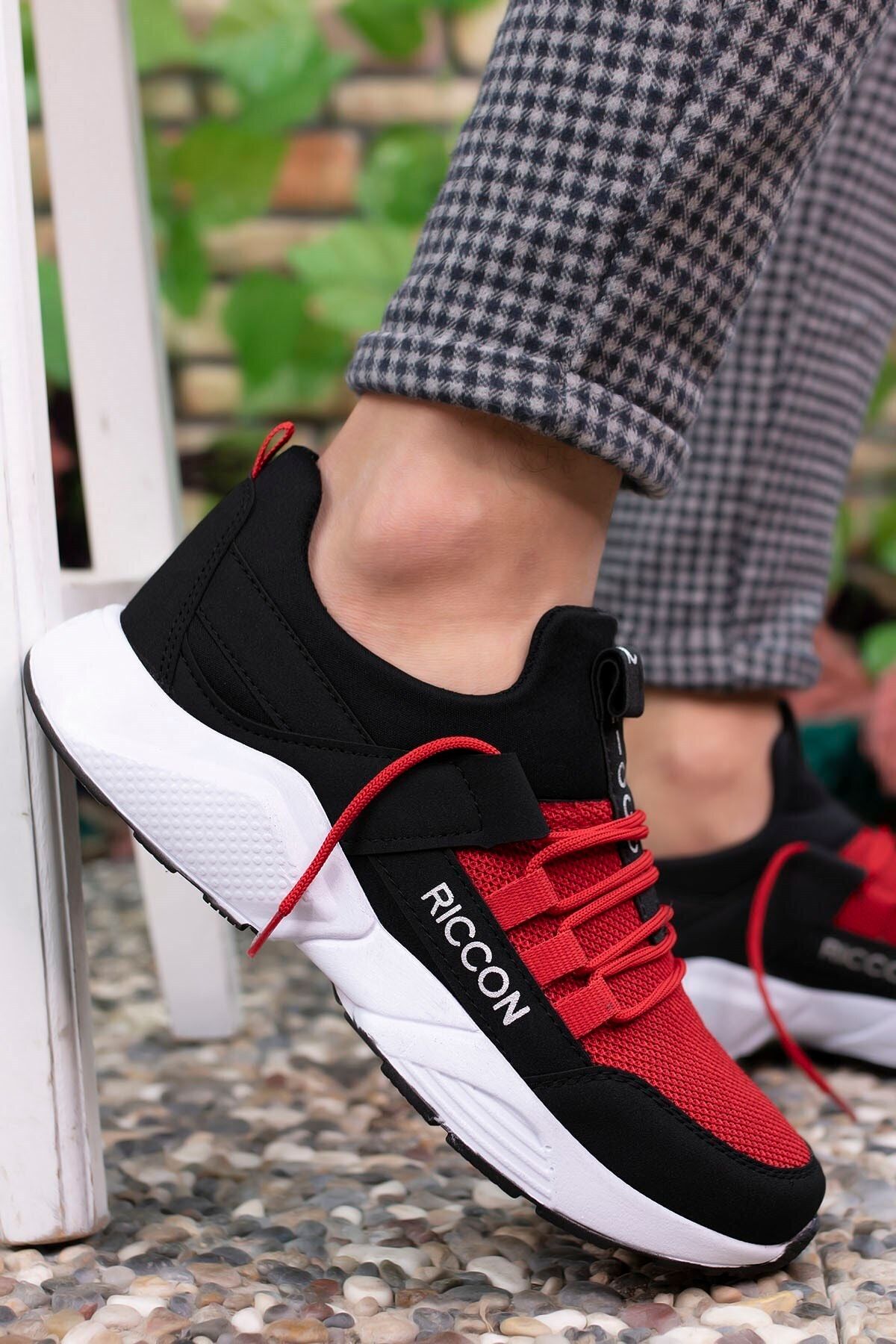 Siyah Kırmızı Unisex Sneaker