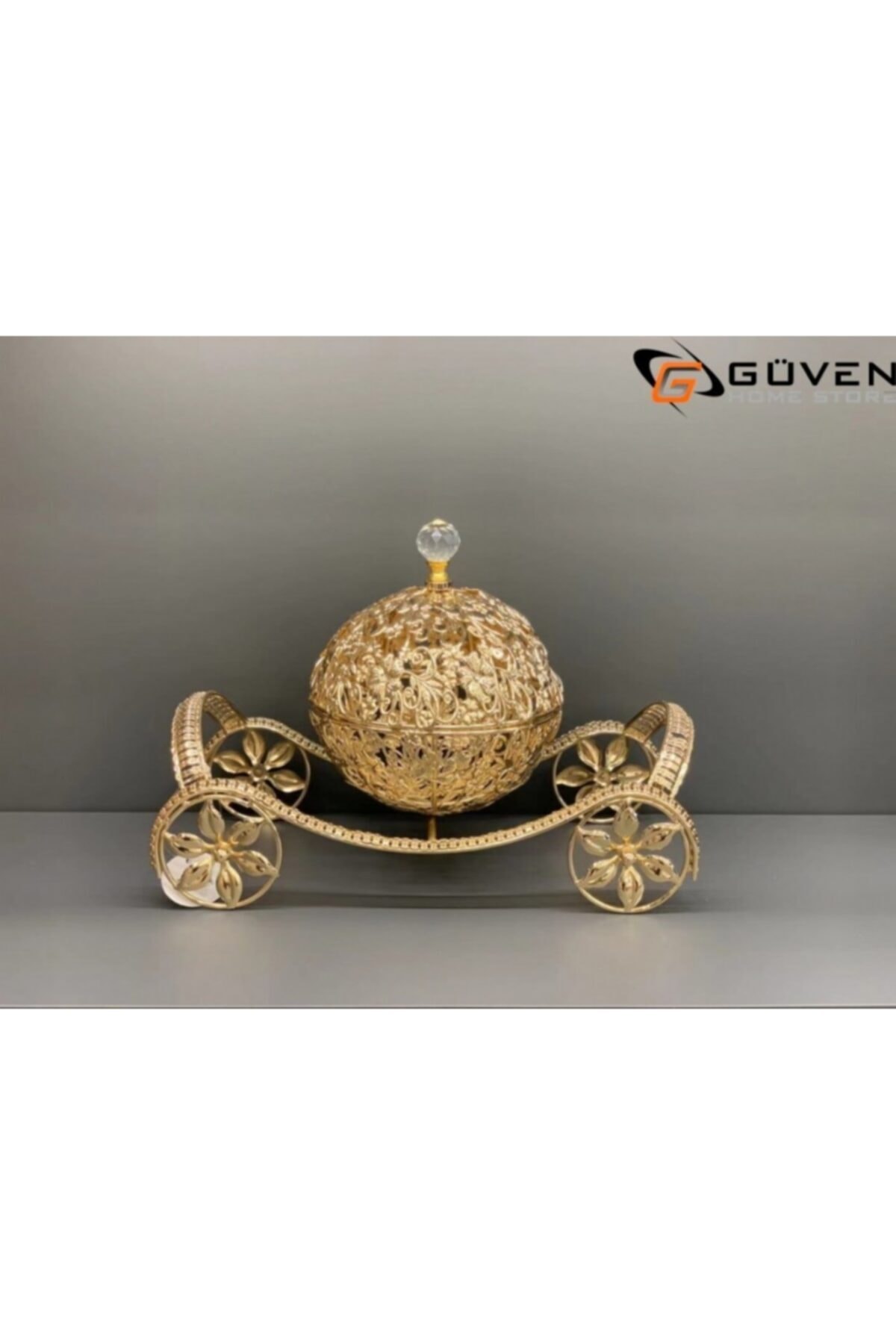 KLC Arabalı Kristal Taşlı Yuvarlak Lüks Çikolatalık