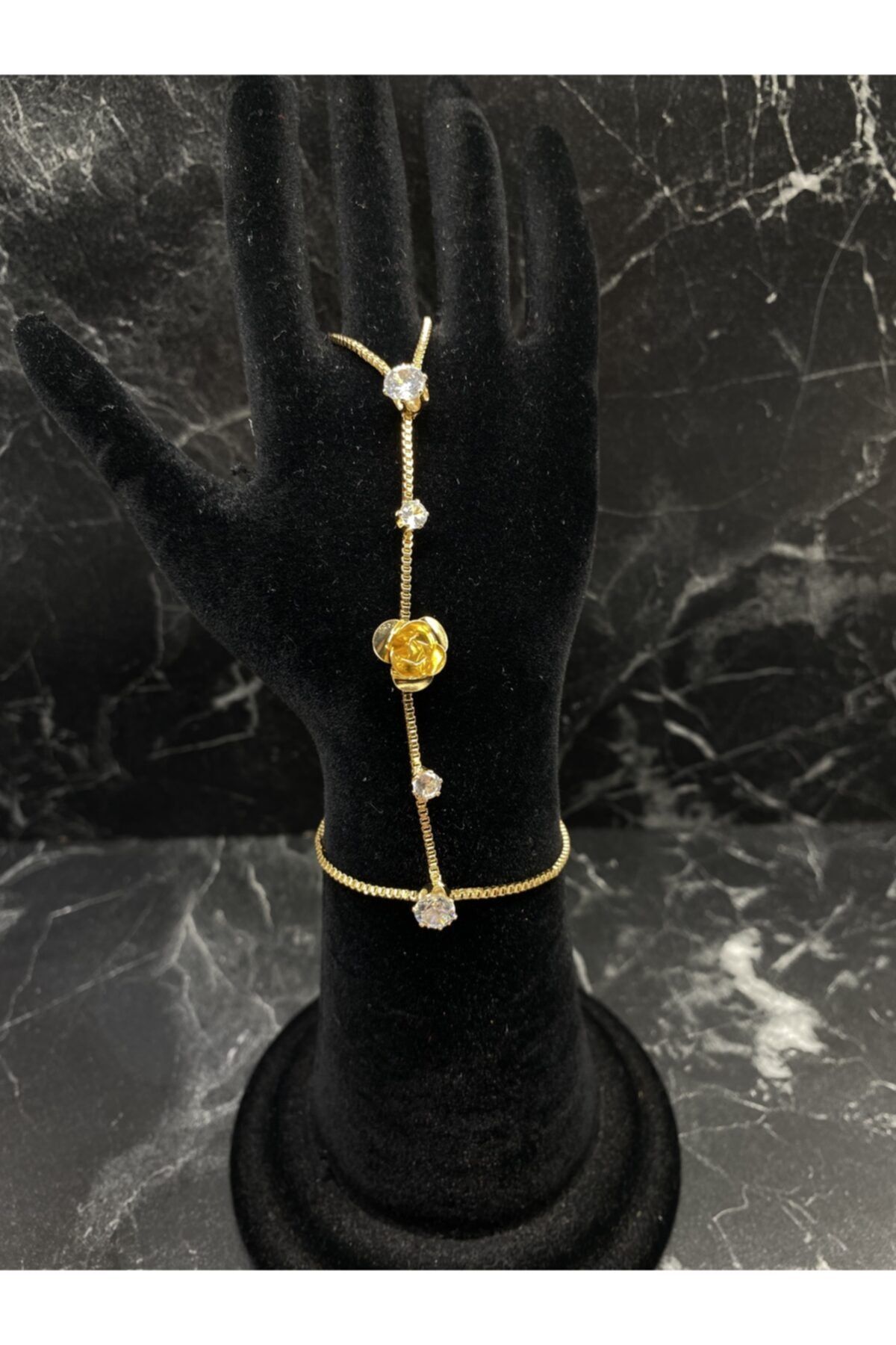 Noir Accessories Zirkon Taşlı Gül Motifli Şahmeran