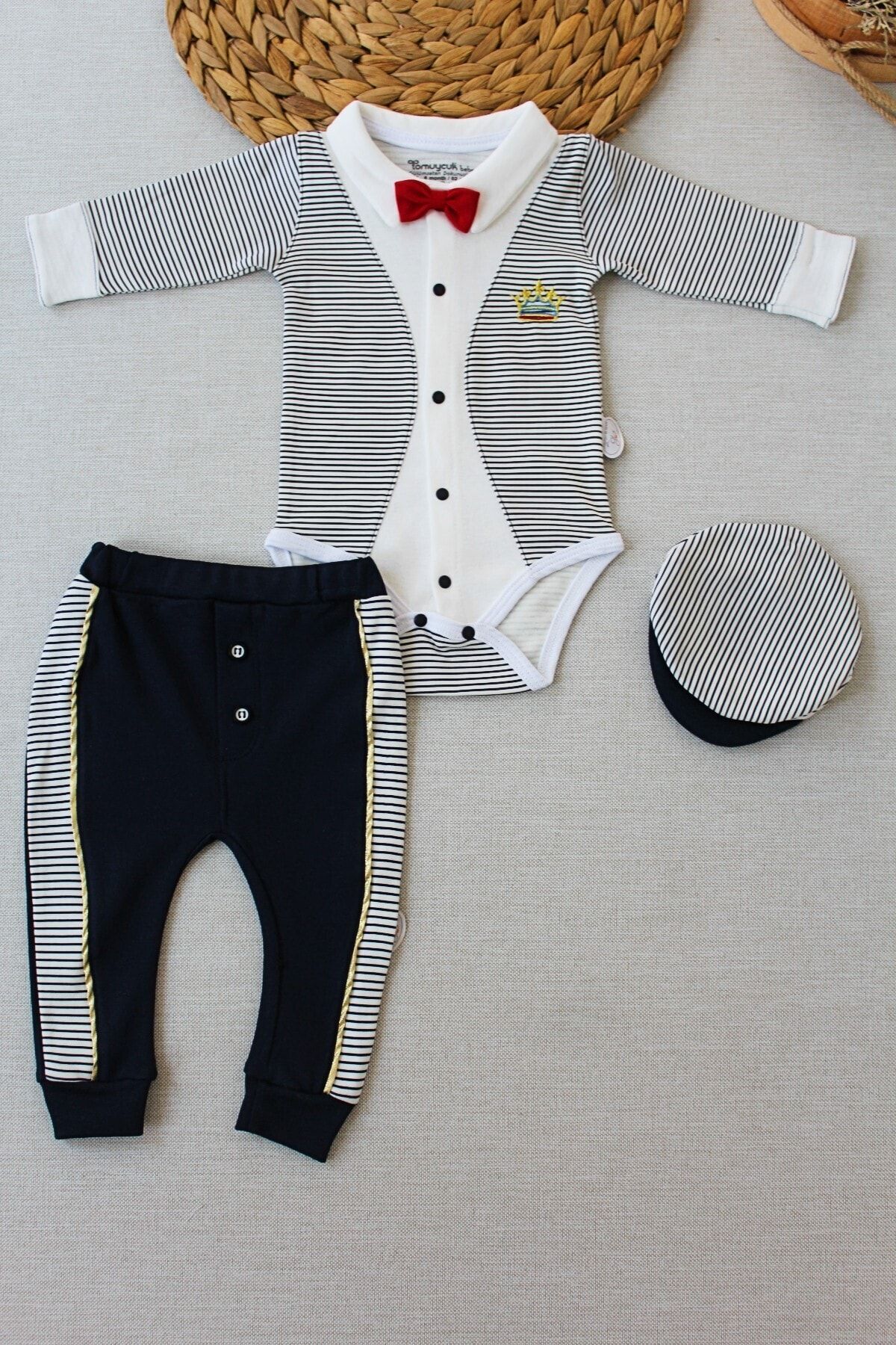 Tomuycuk Erkek Bebek King Smokin Çizgili Body 3'lü Takım