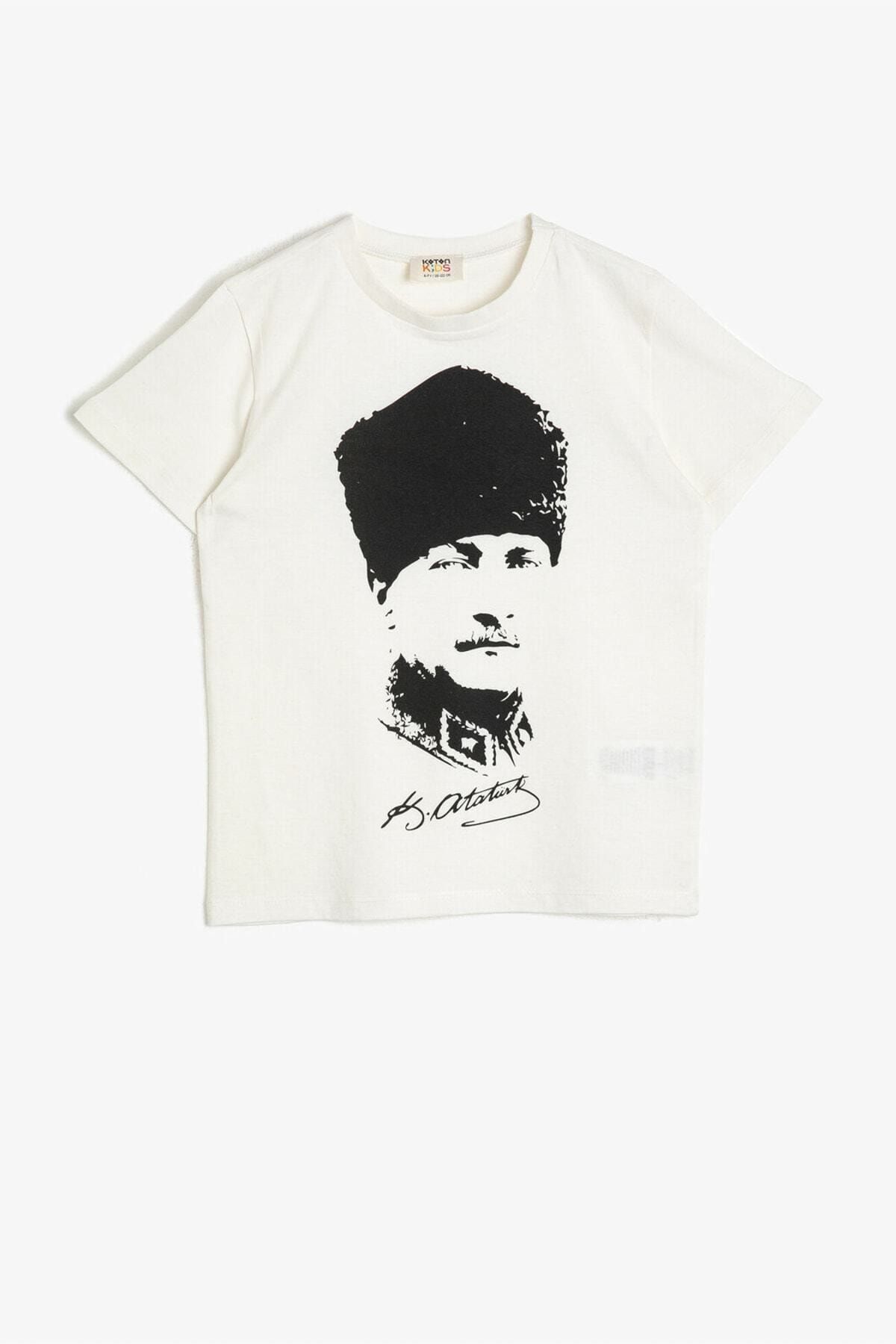 parti selesi Atatürk Baskili T-shirt