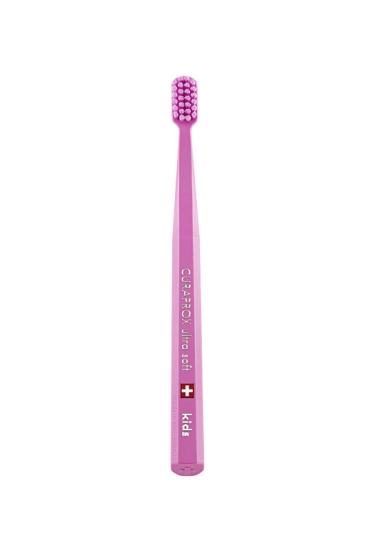 Curaprox Cs 5500 Ultra Soft Çocuk Diş Fırçası - Pembe