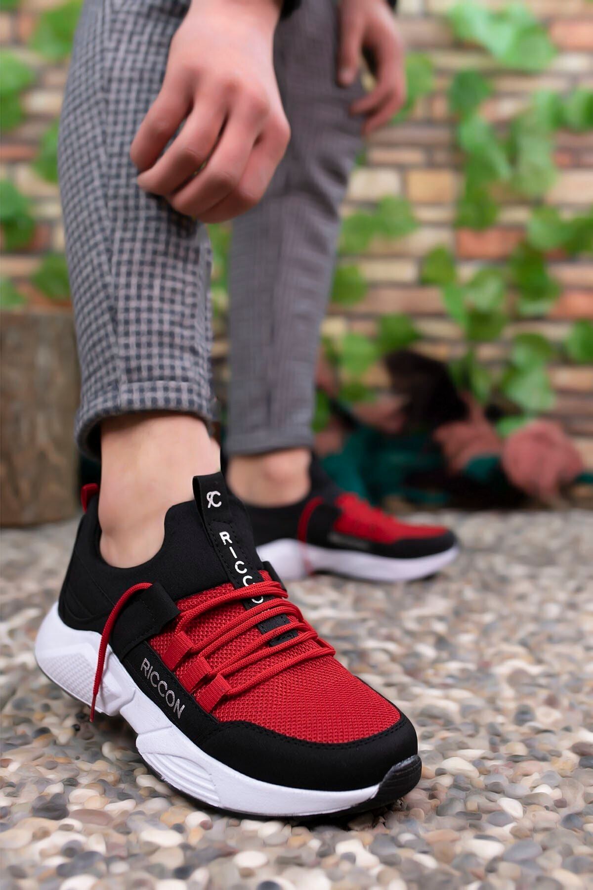Siyah Kırmızı Unisex Sneaker