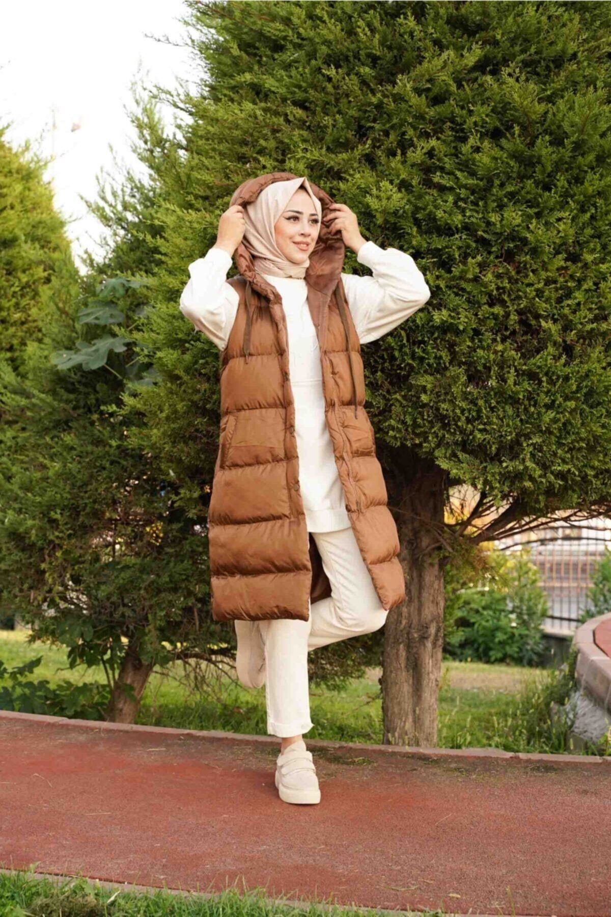 modayseli Kapüşonlu Uzun Şişme Yelek