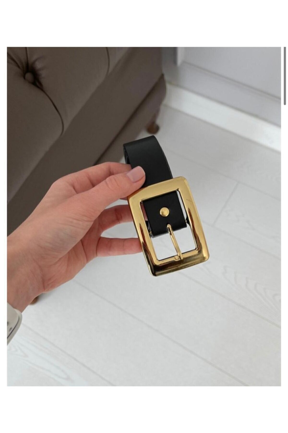 Fiori Kadın Siyah Kare Gold Tokalı Kemer