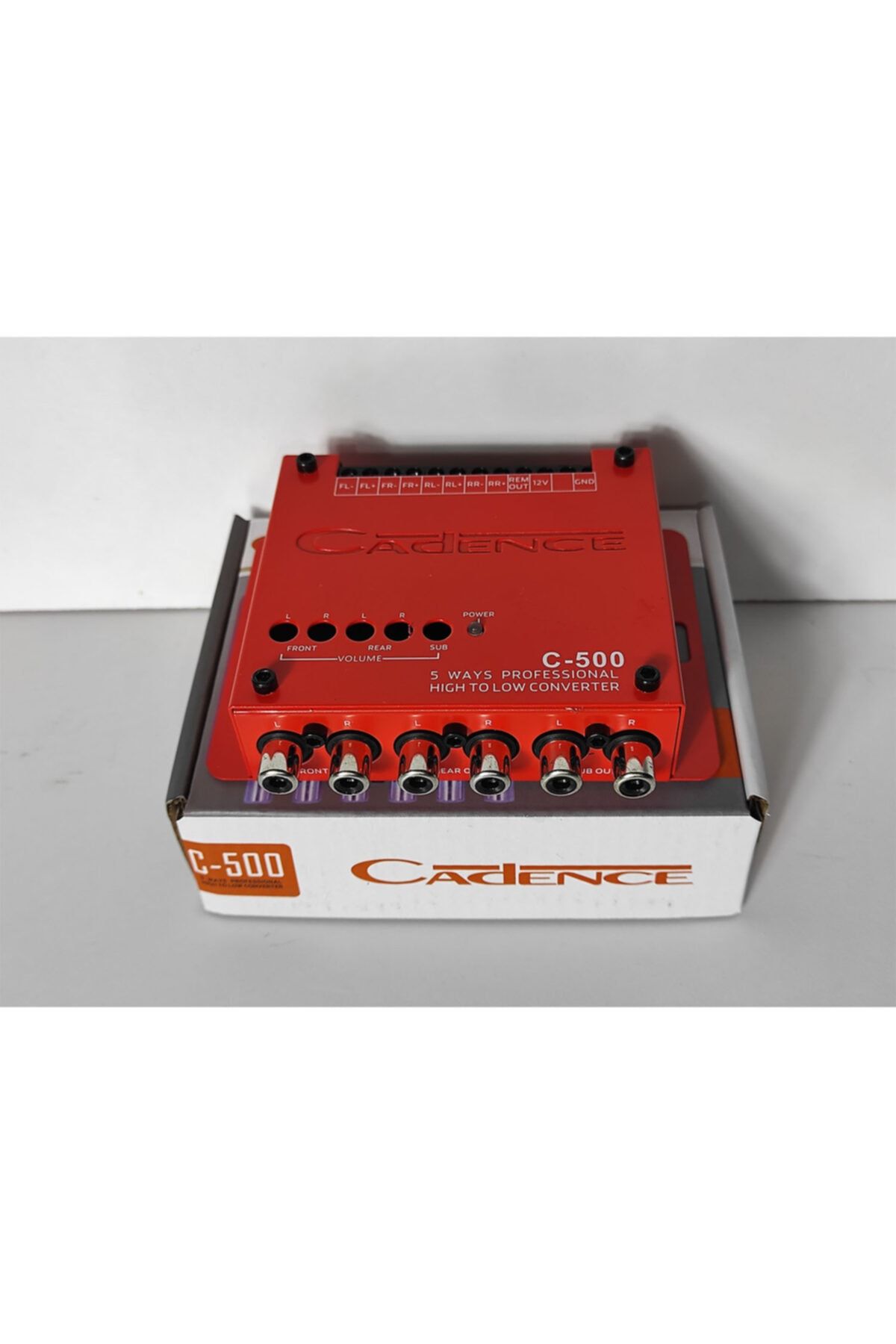 Cadence C-500 Deck Dönüştürücü 3 Amfi Çıkışlı