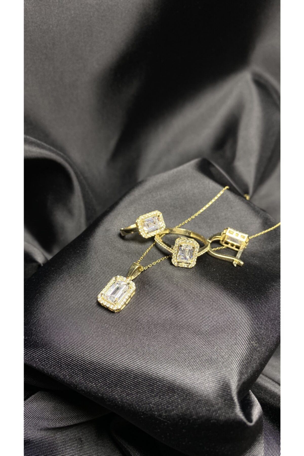 Caner Kuyumcusu 14 Ayar Altın Baget Sarı Altın Set 3'lü