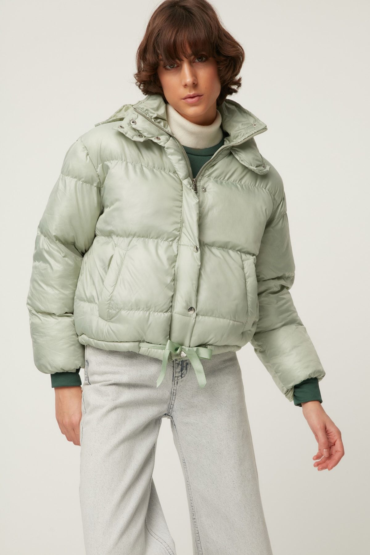 TRENDYOLMİLLA Mint Kapüşonlu Şişme Mont TWOAW22MO0064