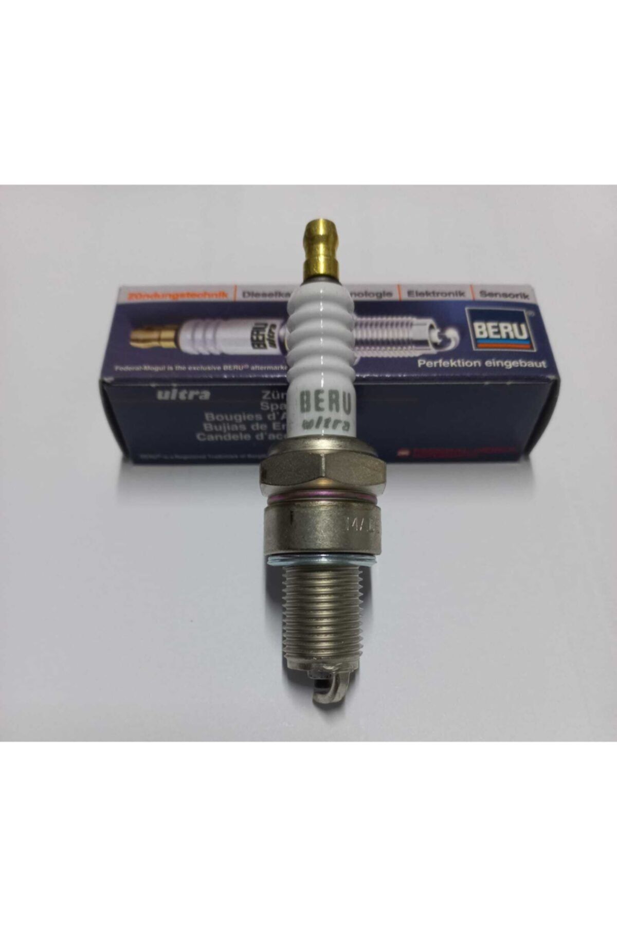 BERU Buji R9 Brodway R11 [oem 7700500048)