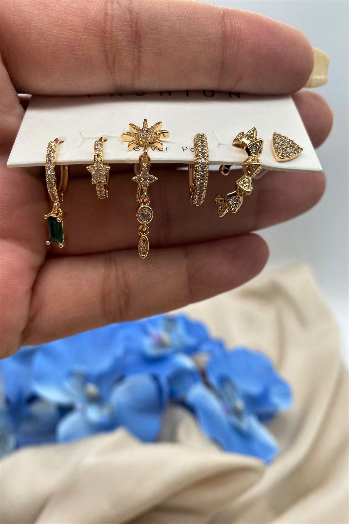 Madame Daisy Bijuteri Kuzey Yıldız Detaylı 6'lı Set Küpe