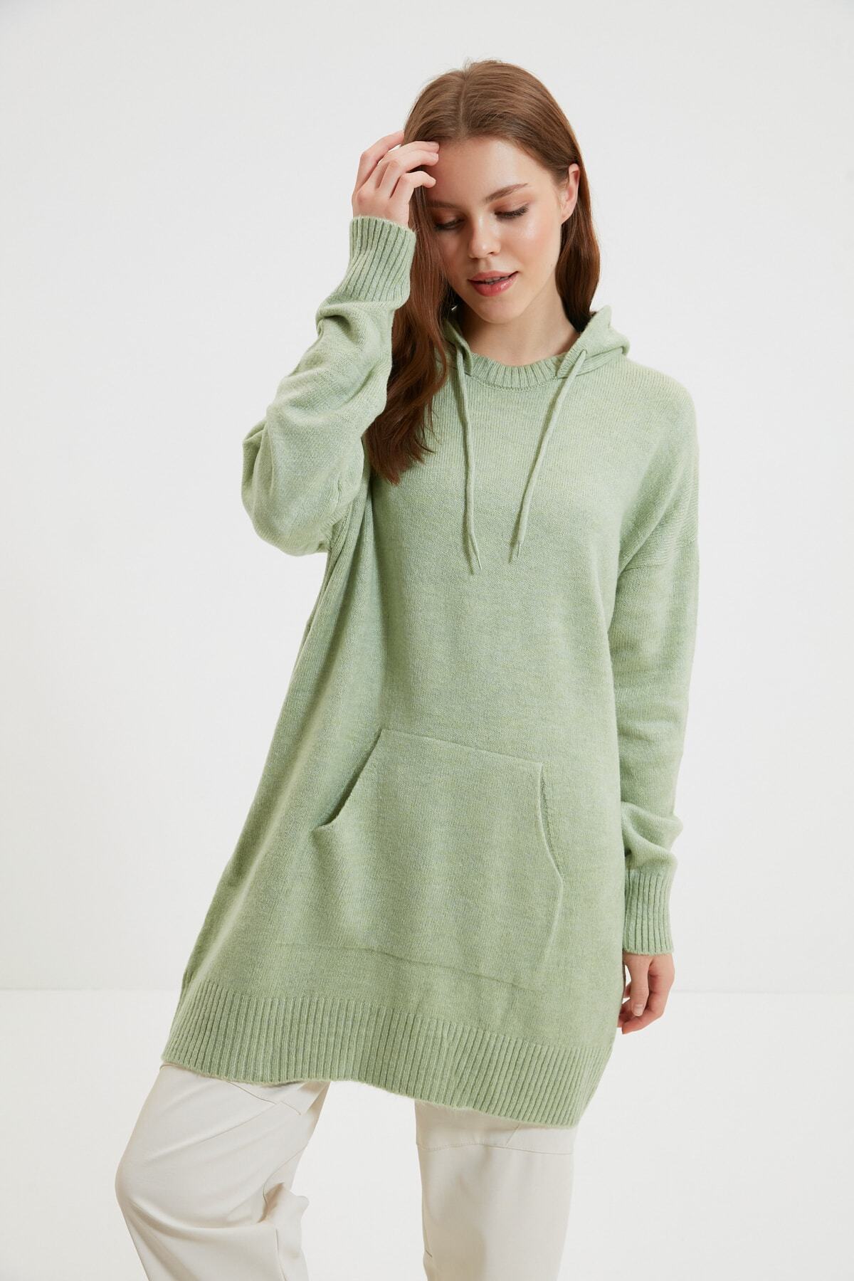 Trendyol Modest Mint Kapüşonlu Kanguru Cepli Triko Kazak TCTAW22AK0240