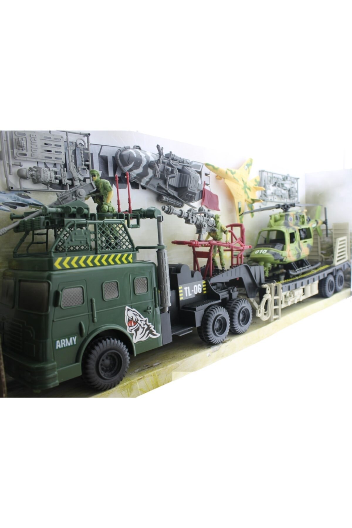 Mega Oyuncak Taşıyıcı Tırlı Ve Helikopterli Büyük Asker Seti