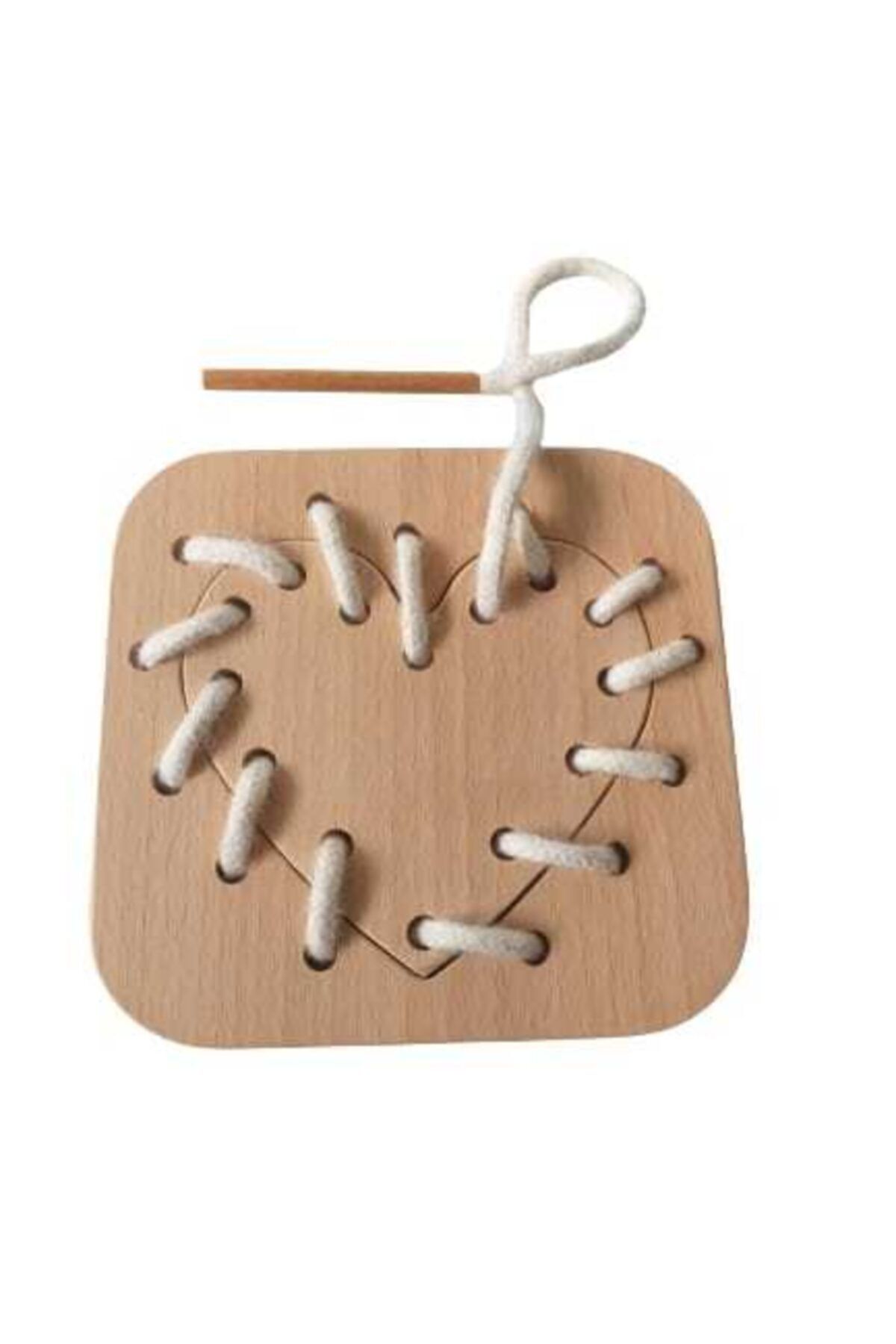 Moccotoys Bej İp Geçir Ahşap Kalp