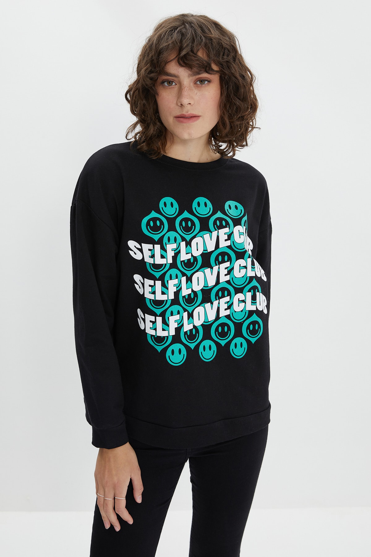 TRENDYOLMİLLA Siyah Örme Eşofman Takımı TWOAW22EM0119