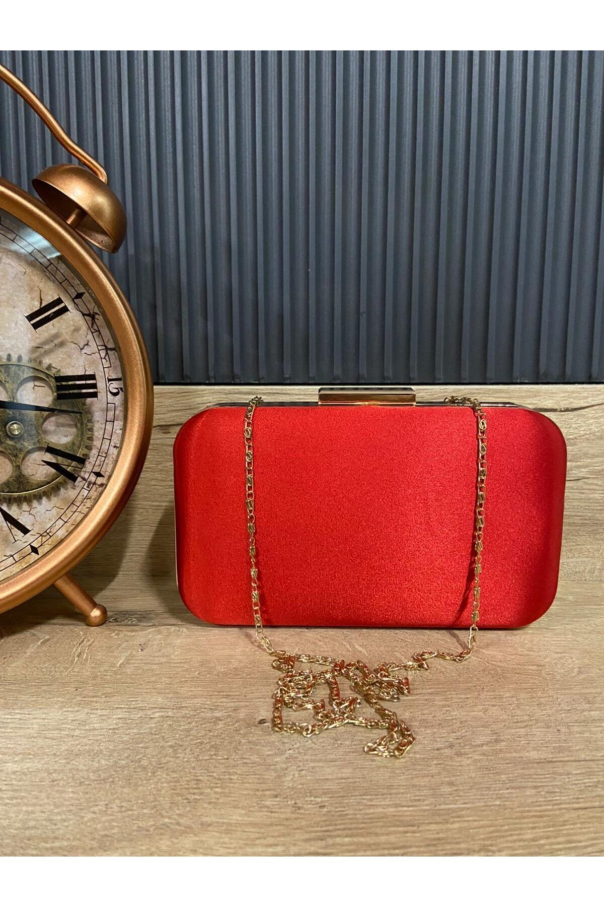 Satürn Boutique & Accessory Kırmızı Saten, Omuz Kullanımı Için Zincir Aksessuarlı Abiye Clutch Portföy Çanta