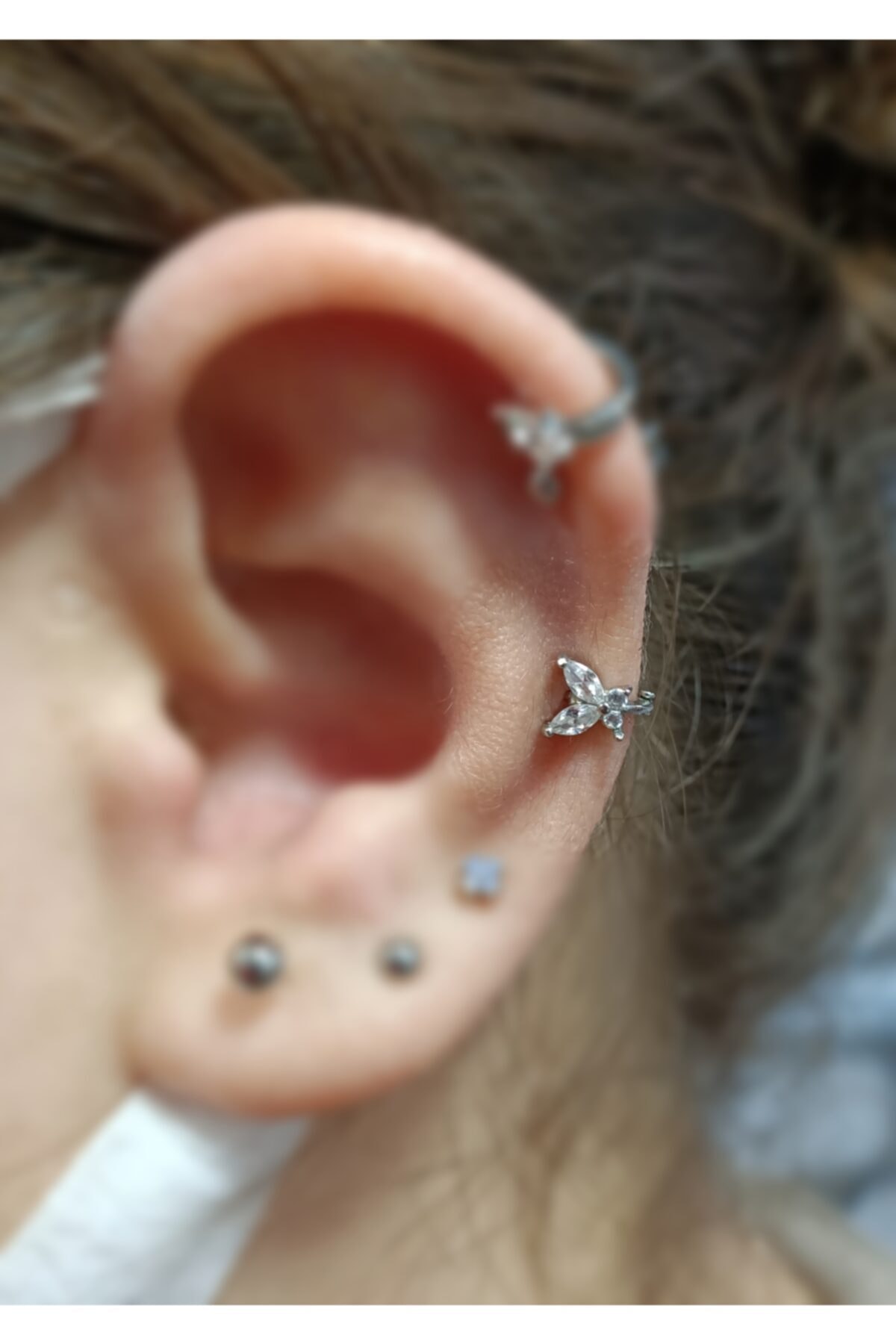 Arescollection Cerrahi Çelik Halka Kelebek Tragus Piercing