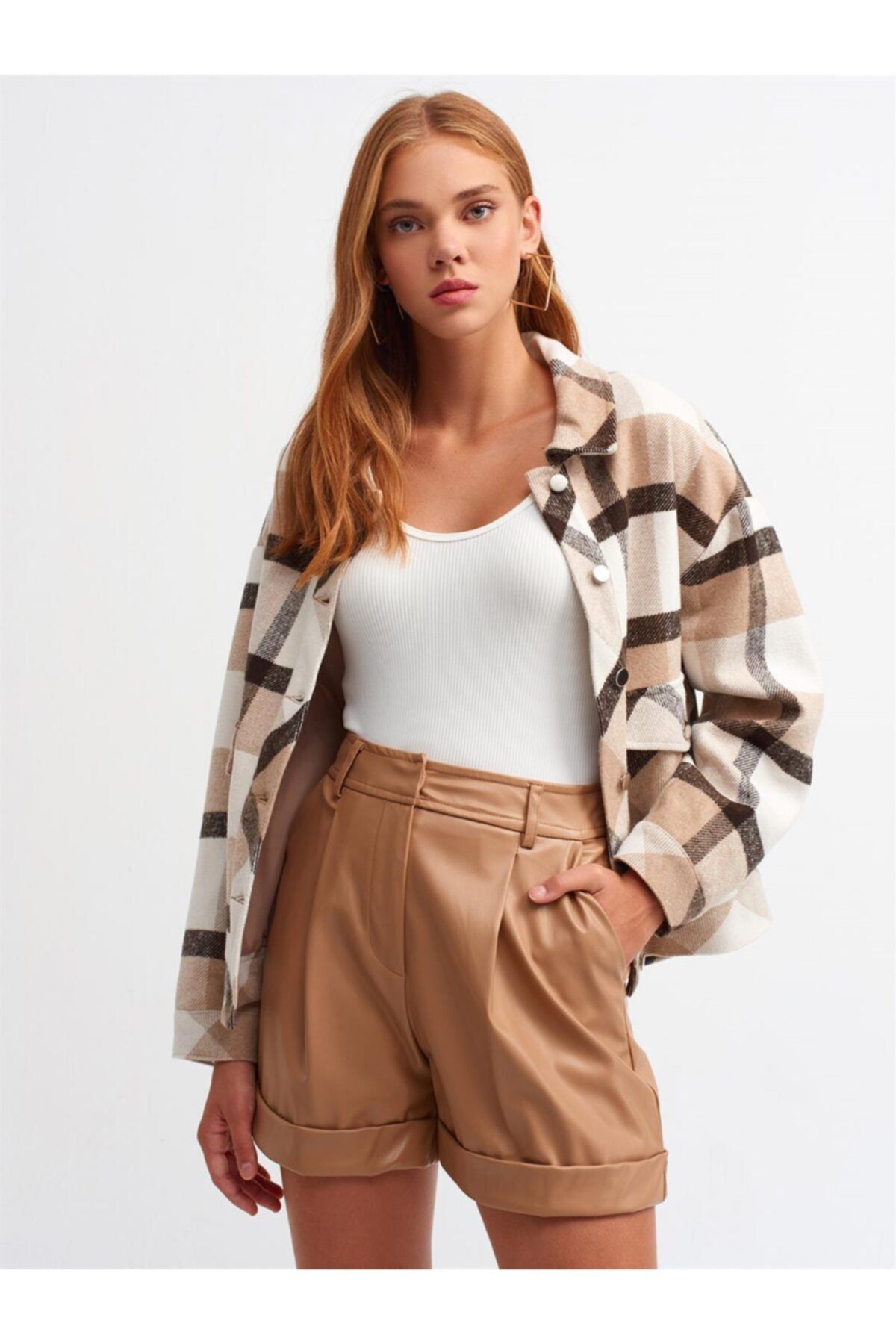 moneta boutique Kadın Içi Şardonlu Deri Şort