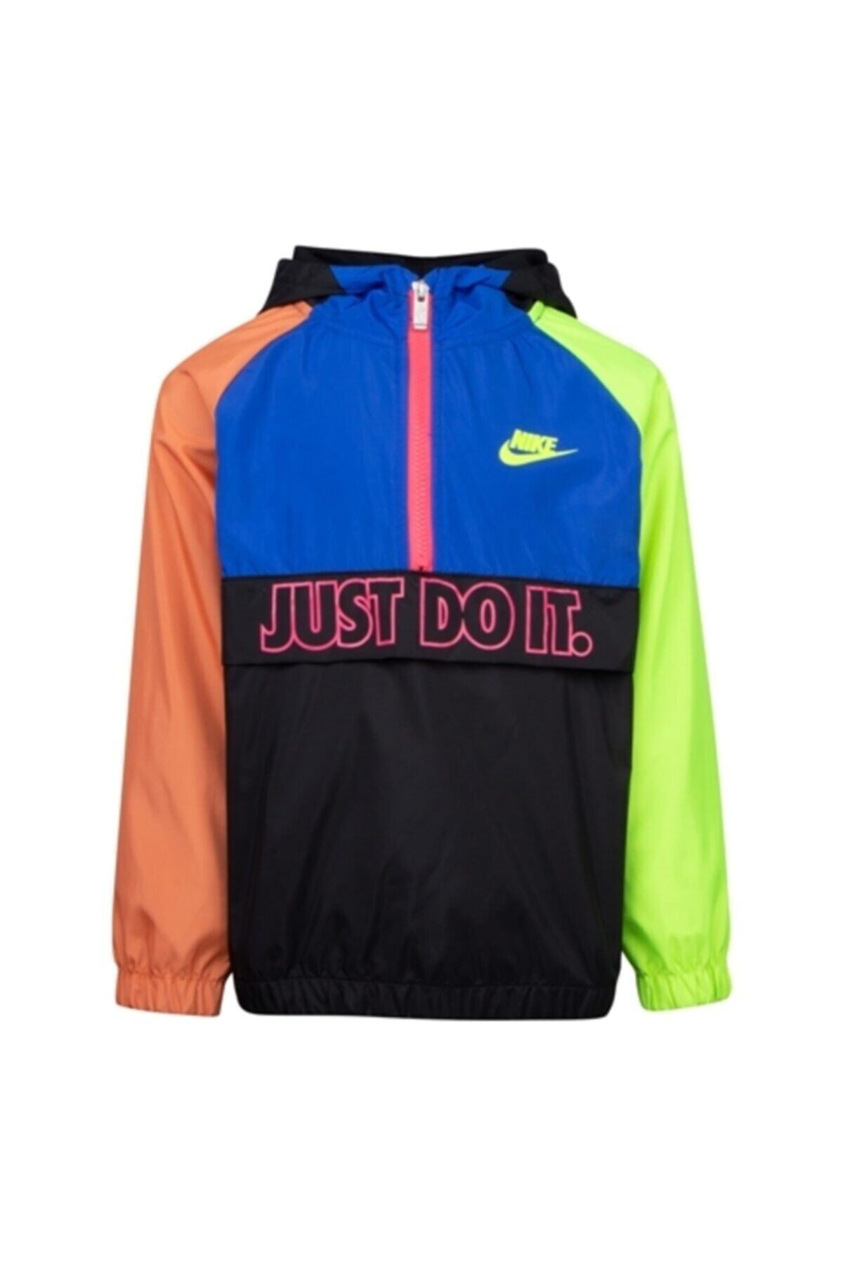 Nike Erkek Çocuk Siyah Renkli Kol Detay Spor Ceket 86g862-023
