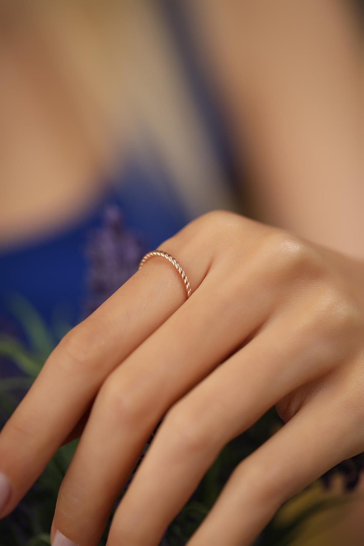İzla Design Kadın Örgü Model Rose Kaplama Gümüş İtalyan Yüzük