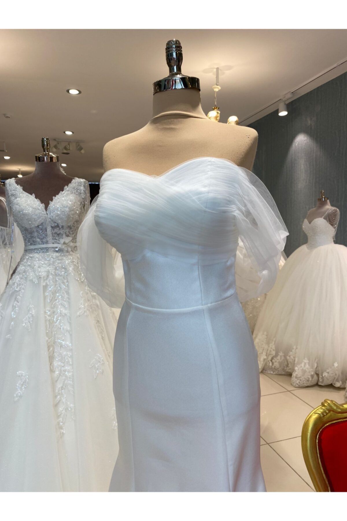 Meral Moda Gelinlik Nikahlık