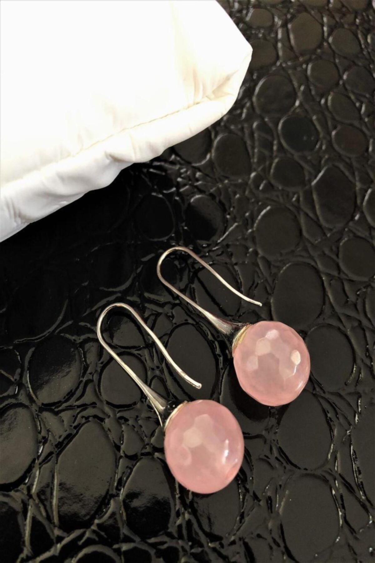 ZAVANSA Doğaltaş El Yapımı Pembe Kuvars Taşı Küpe Ahl112