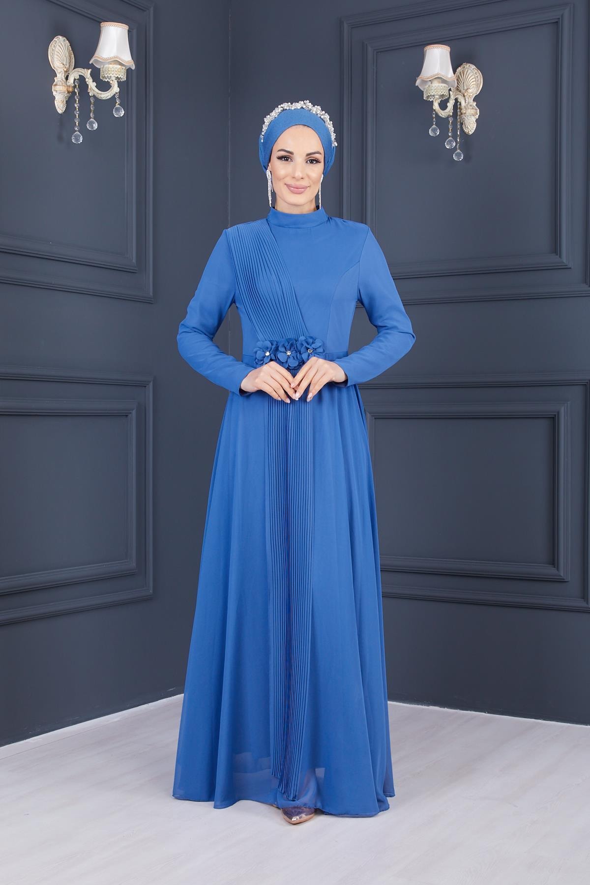 Moda Echer Piliseli Kemeri Gül Detaylı Tesettür Abiye Elbise 7679