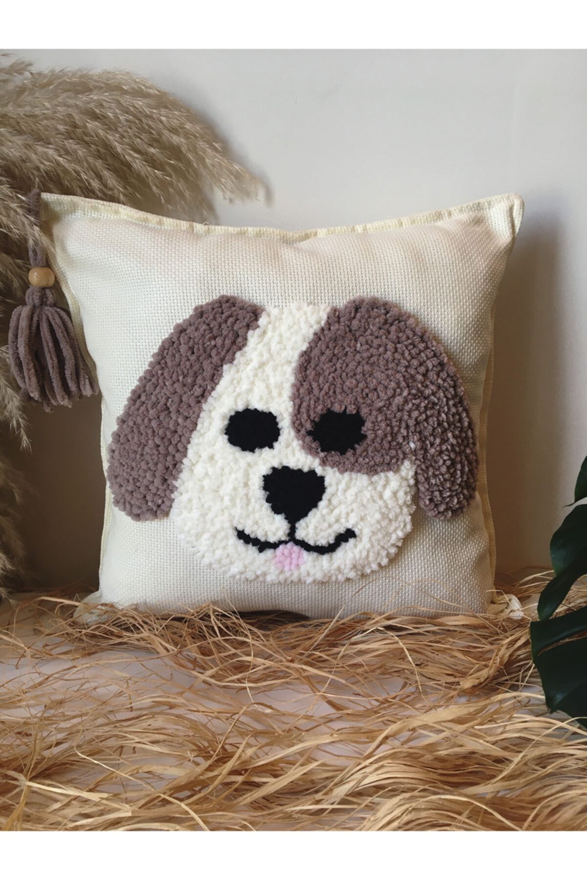 Mommy Punchy El Yapımı Köpekçik Kadife Punch Kırlent
