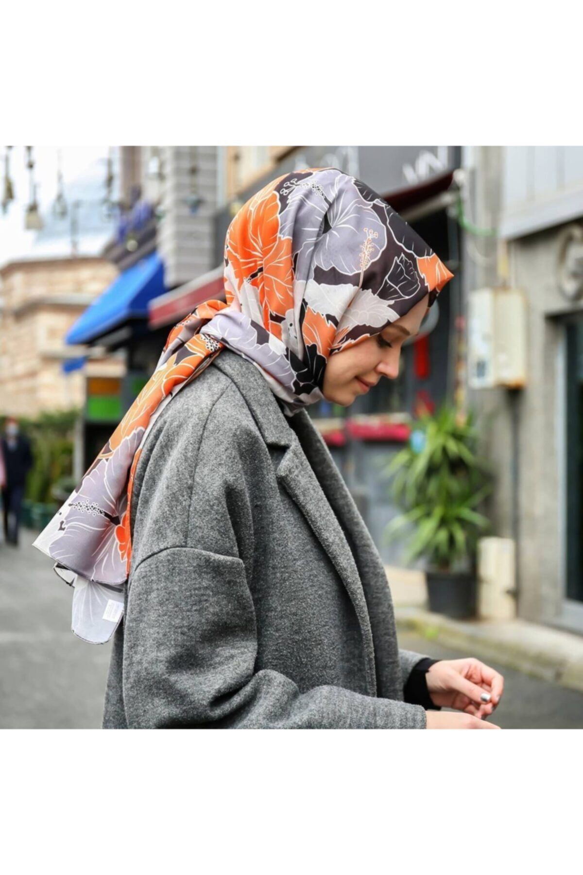 Semrailhan Ladureipek Şal