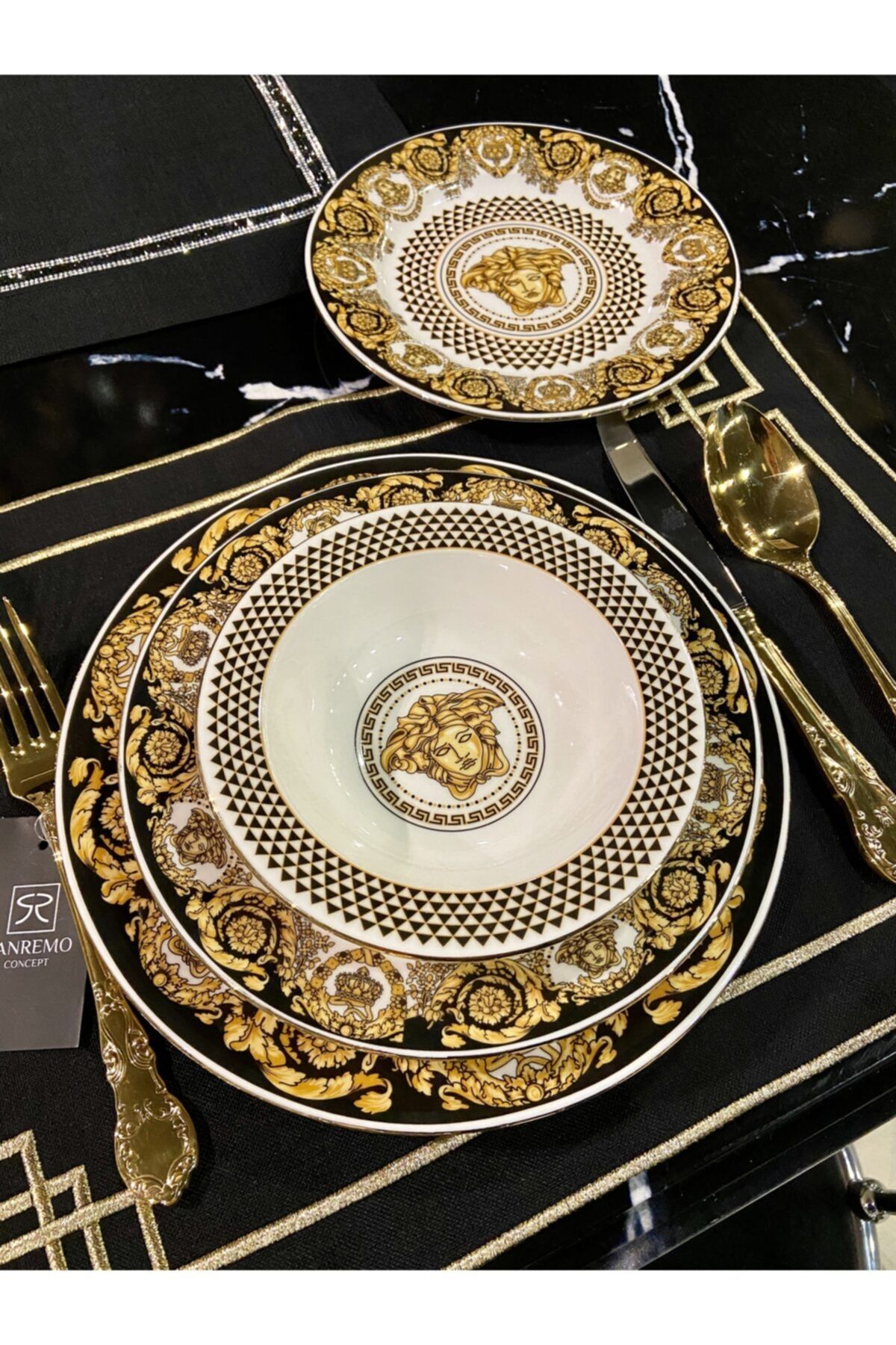 Sanremo Versace Medusa 24 Parça Yemek Takımı