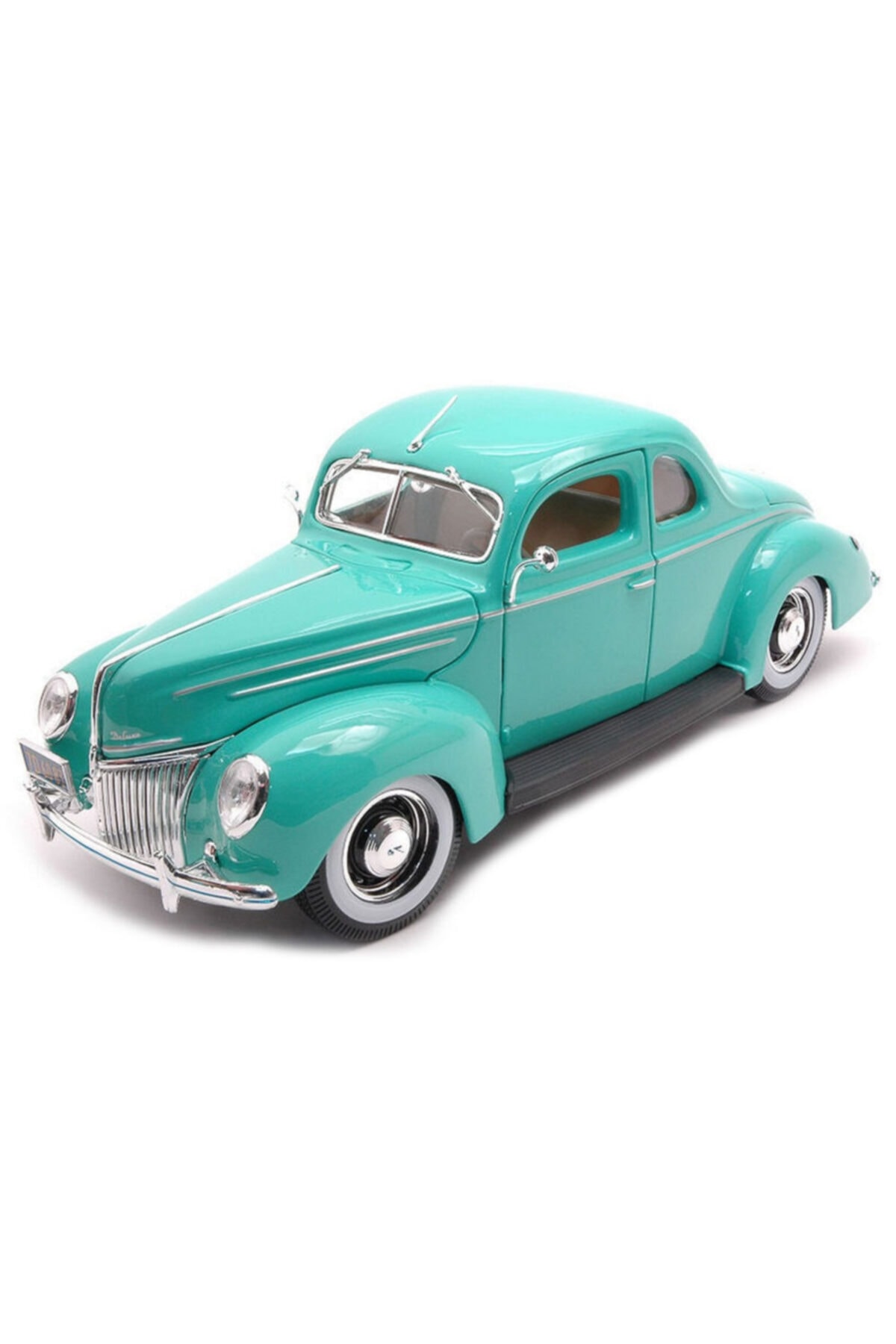 Maisto 1/18 1939 Model F. Deluxe Yeşil